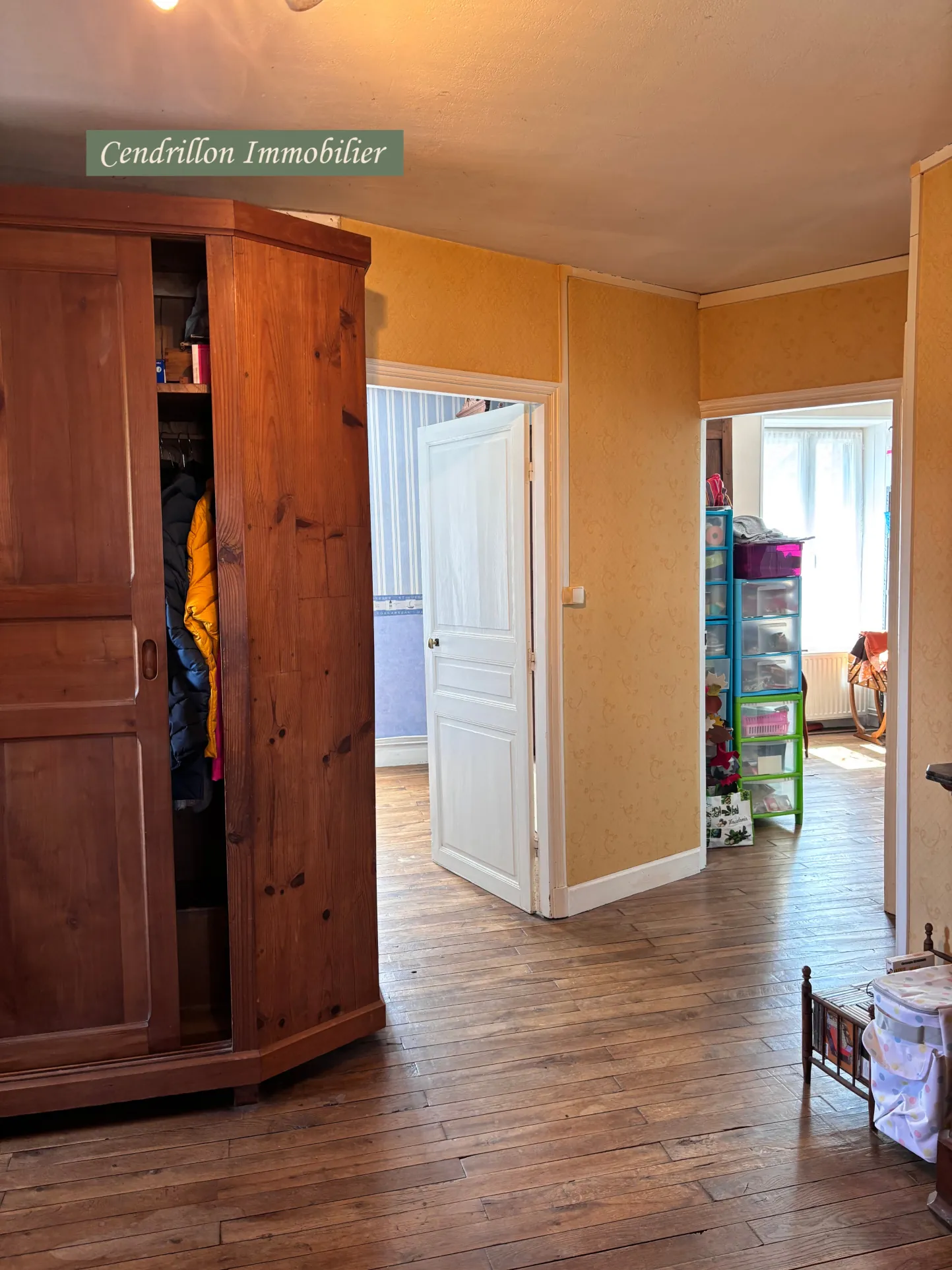 Maison à vendre à Azat Chatenet, 145 m² avec dépendances et jardin - Opportunité rare 