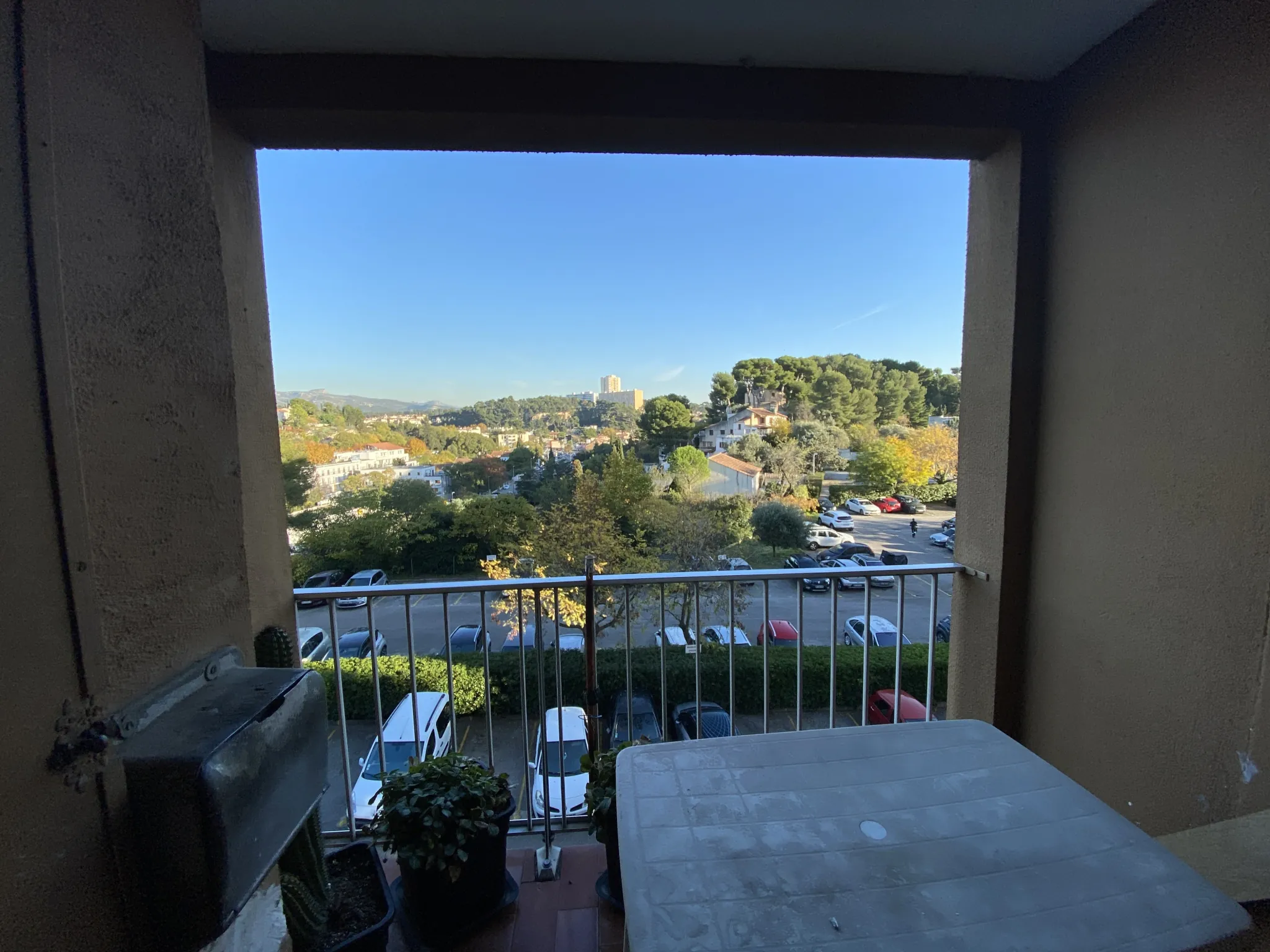 Appartement 3 pièces de 73 m² avec terrasse, parking et cave à Marseille 13 