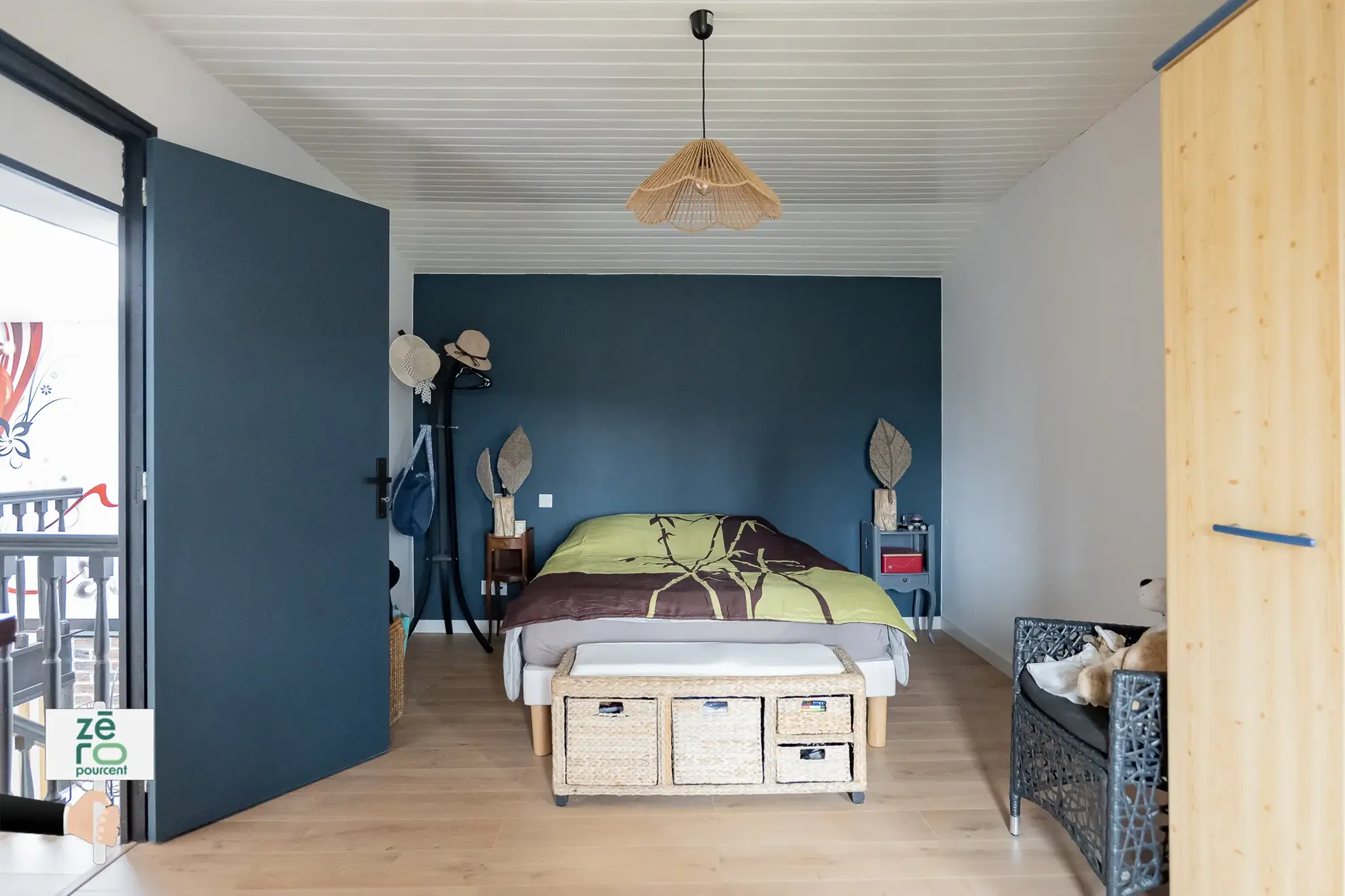 Maison rénovée avec 2 logements communicants à Mouzeuil-Saint-Martin, idéale pour chambres d'hôtes ou résidence familiale 