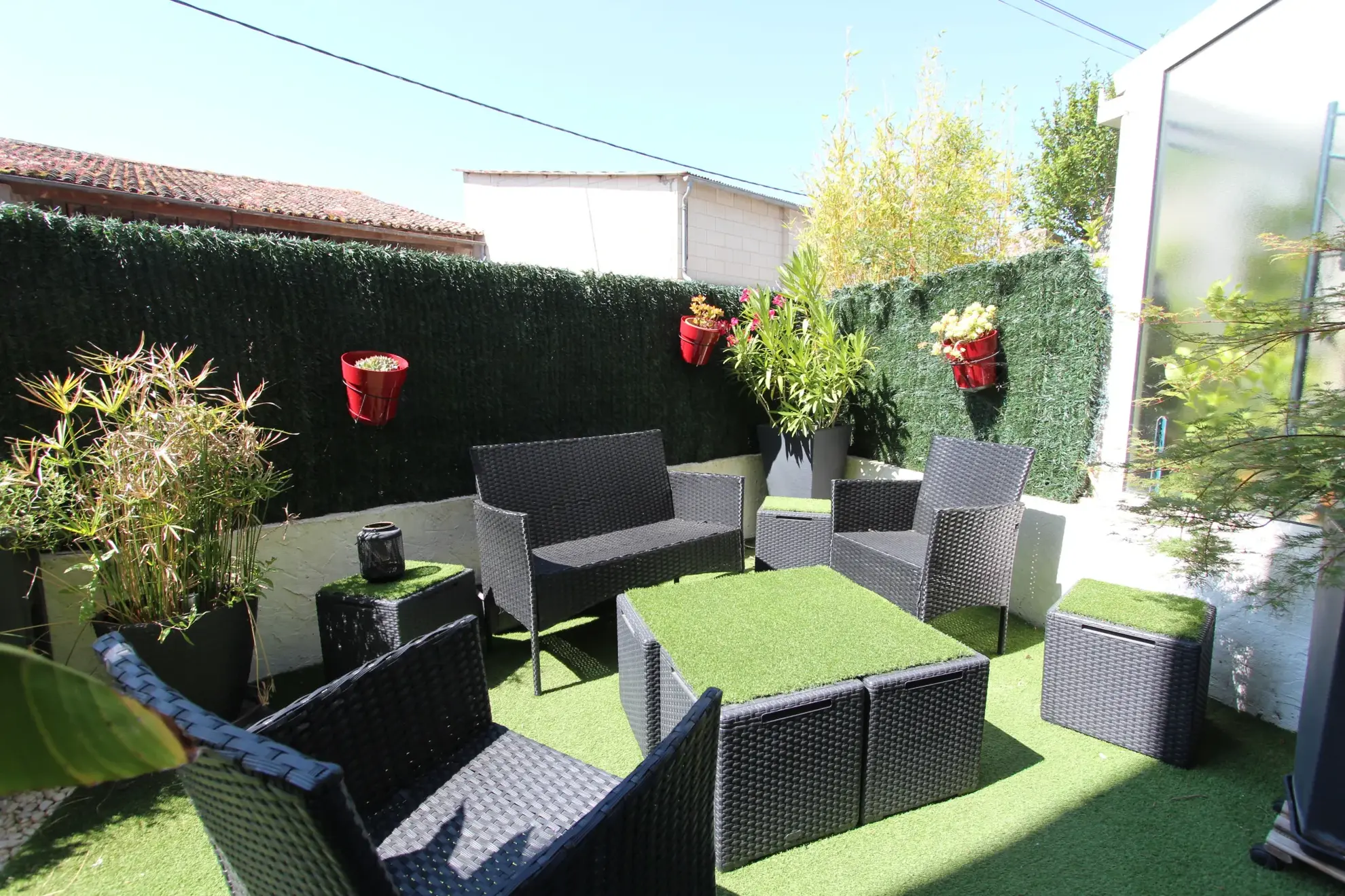 A vendre maison en pierre avec terrasse à Fors, proche Niort