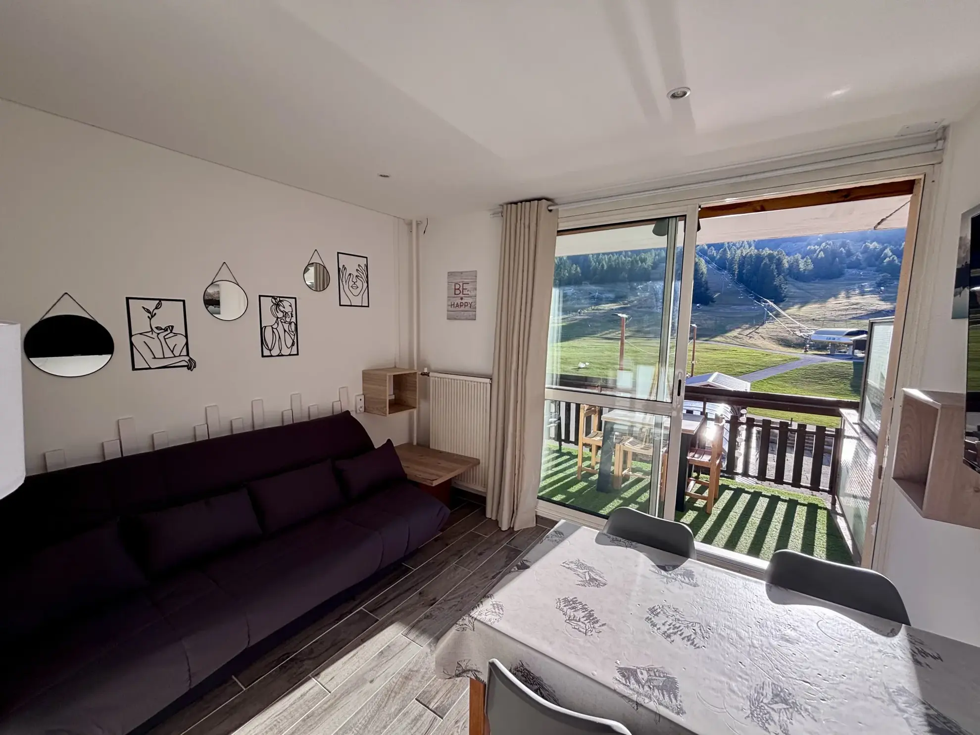 Appartement rénové au pied des pistes à Superdévoluy - Opportunité d'investissement