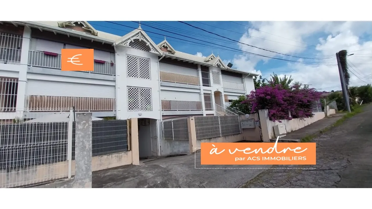 Appartement T3 à Schoelcher avec locataire en place - Vue dégagée, garage et terrasse