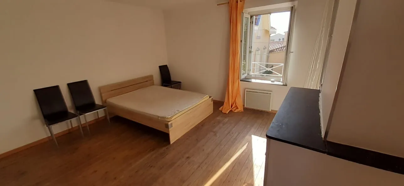 Immeuble de 6 appartements à vendre à Carcassonne – Investissement rentable 