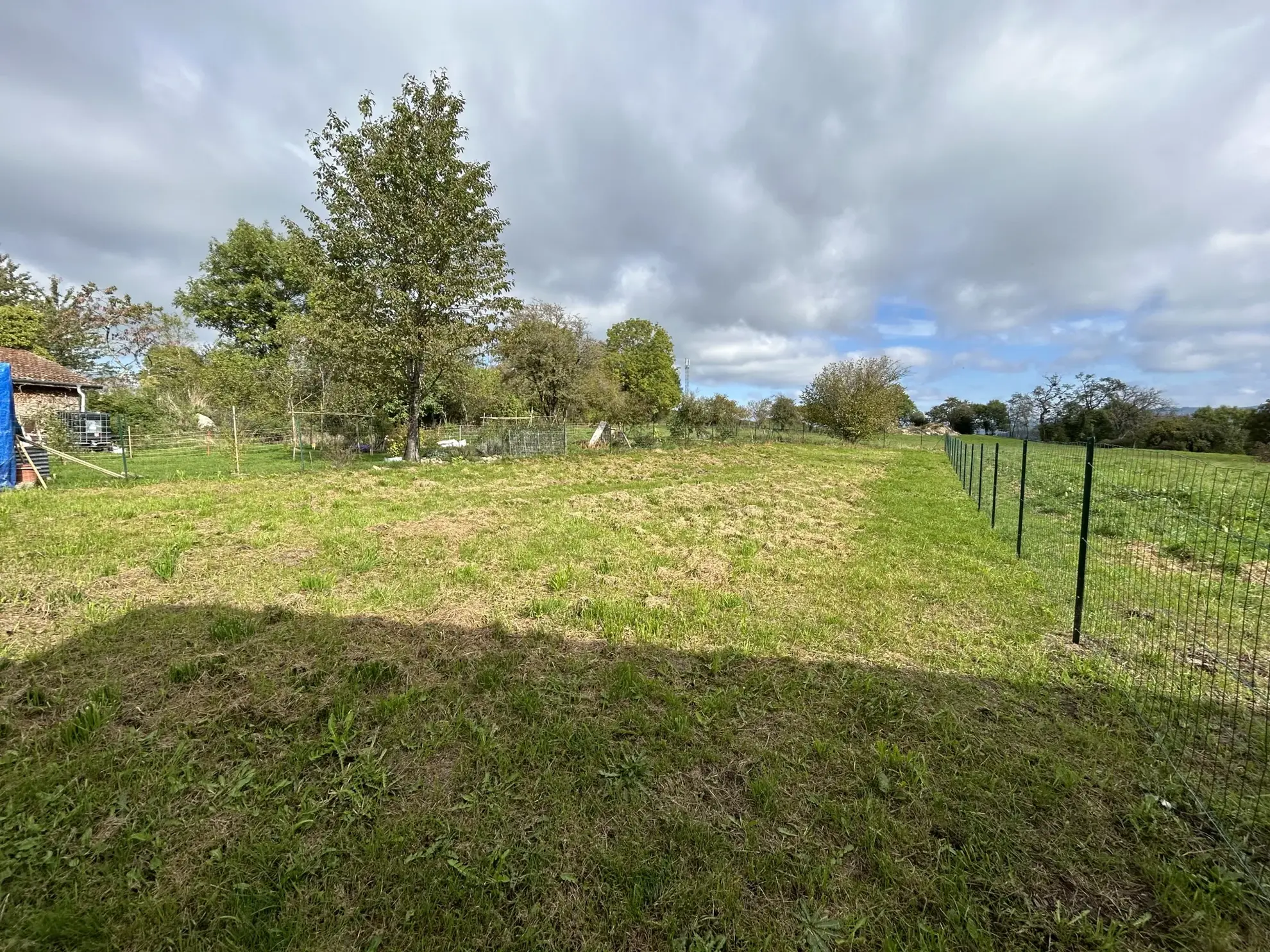 Belle maison de village de 146 m² à Lachaux avec jardin et parking 
