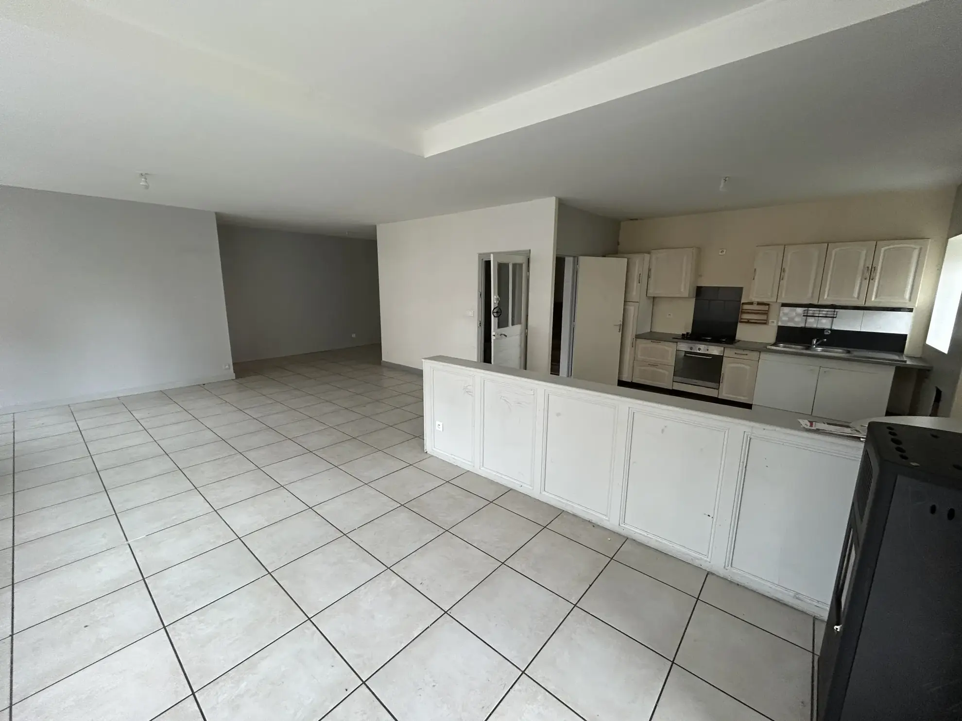 Belle maison de village de 146 m² à Lachaux avec jardin et parking 