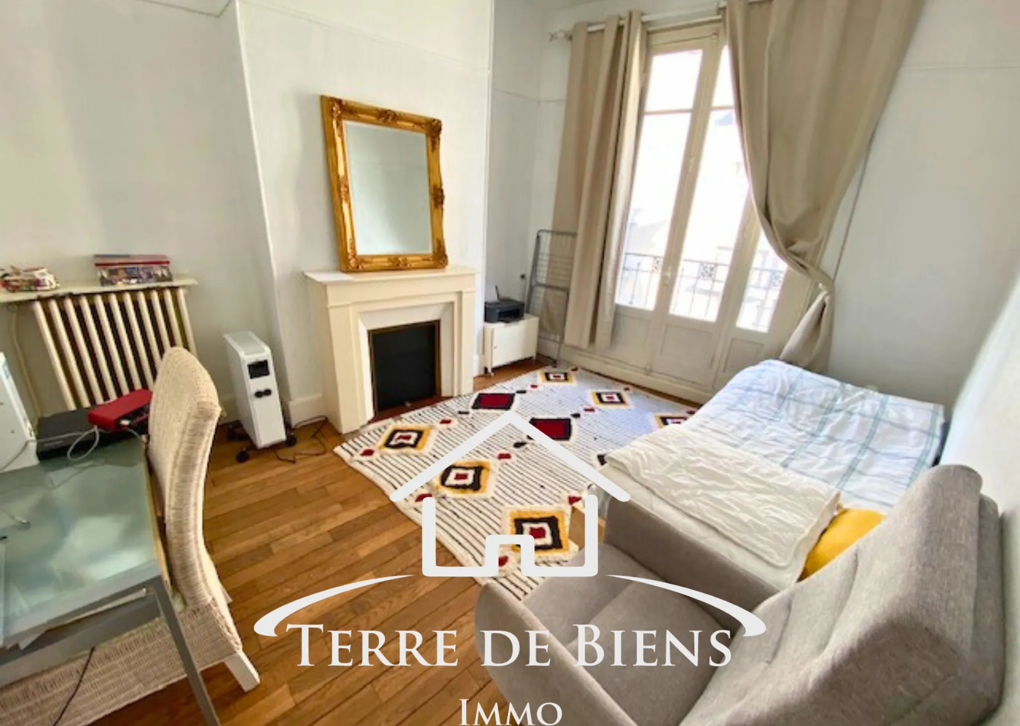 Appartement lumineux de 89 m² avec deux chambres en centre-ville de Soissons 