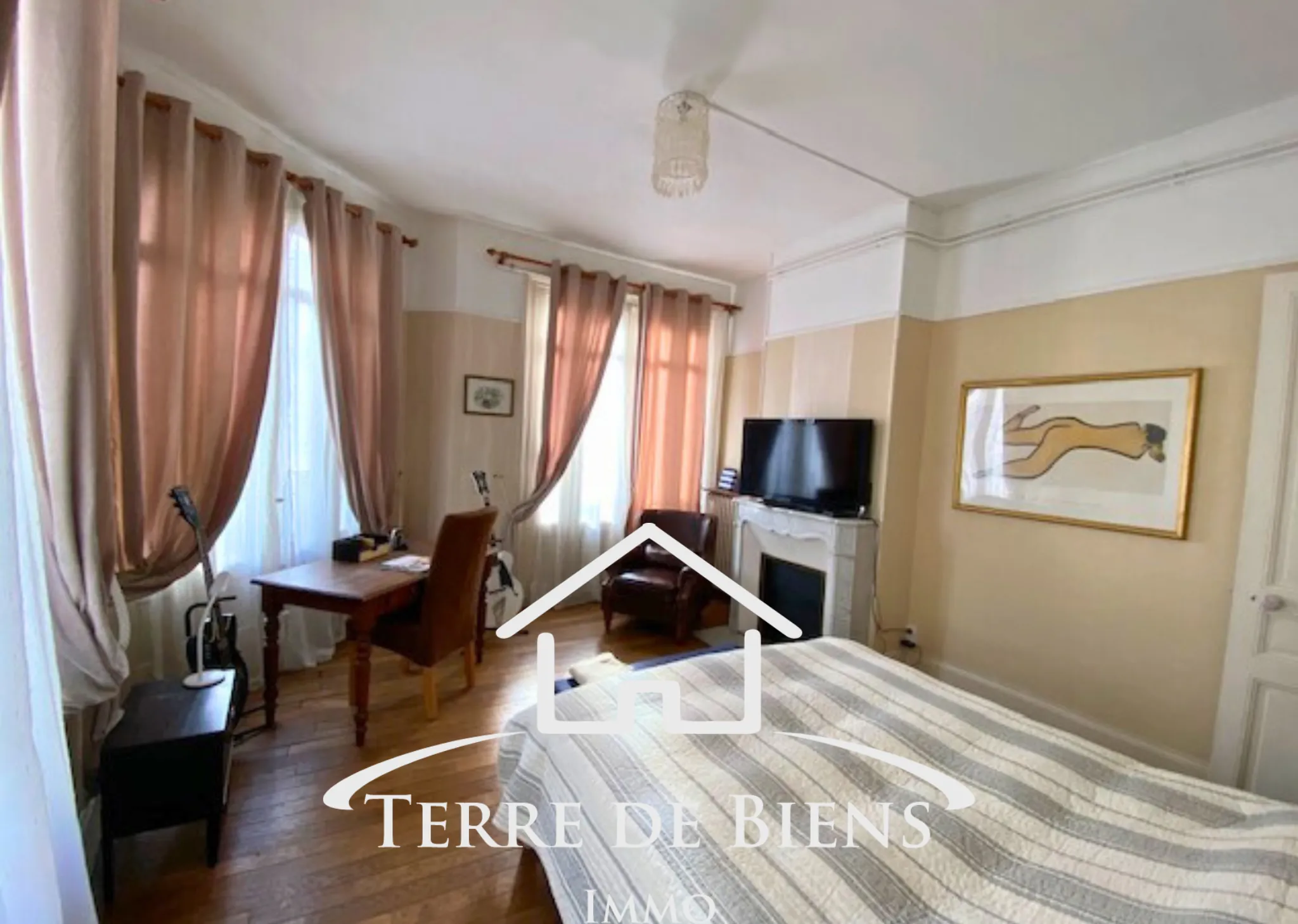 Appartement lumineux de 89 m² avec deux chambres en centre-ville de Soissons 