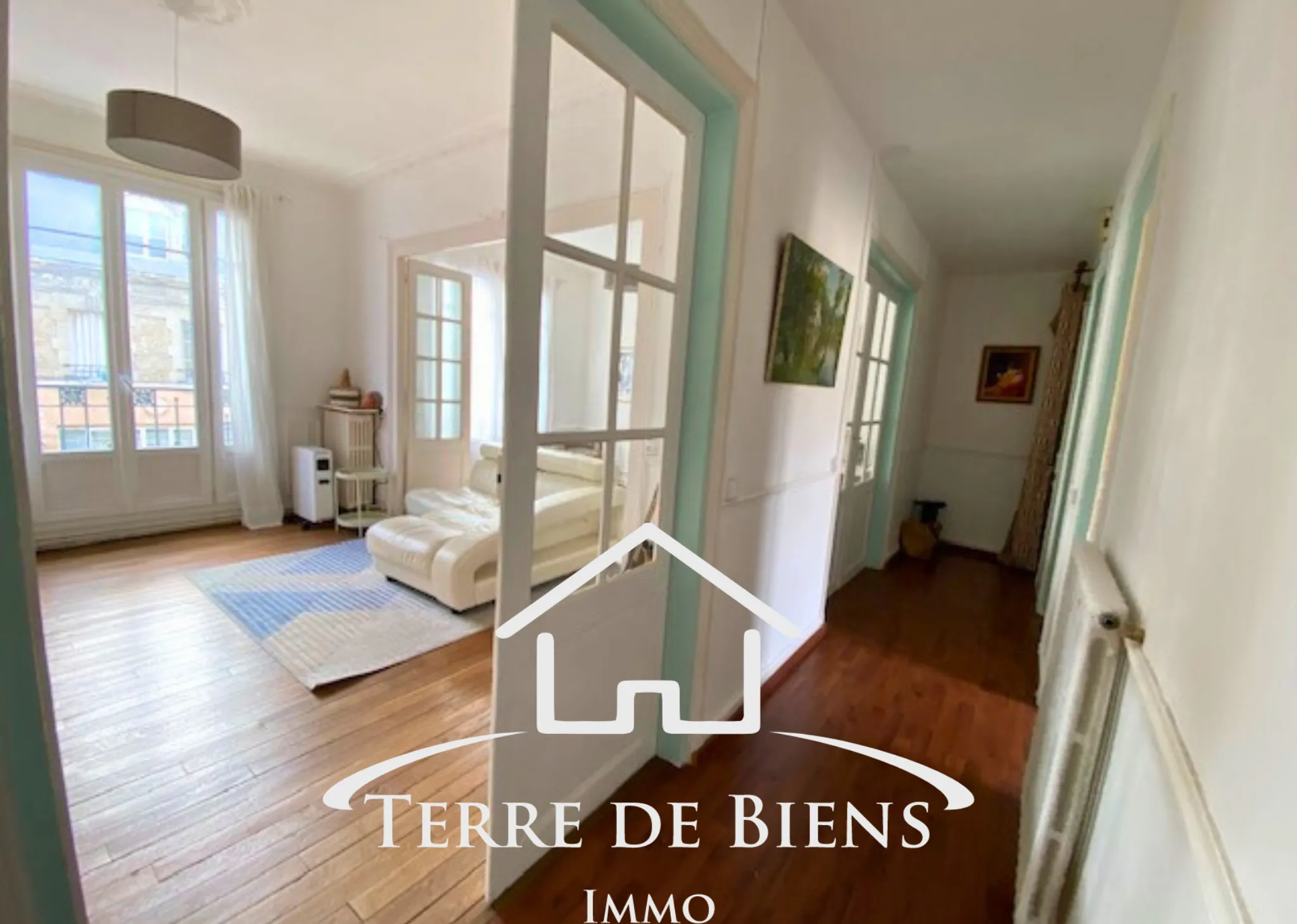 Appartement lumineux de 89 m² avec deux chambres en centre-ville de Soissons 