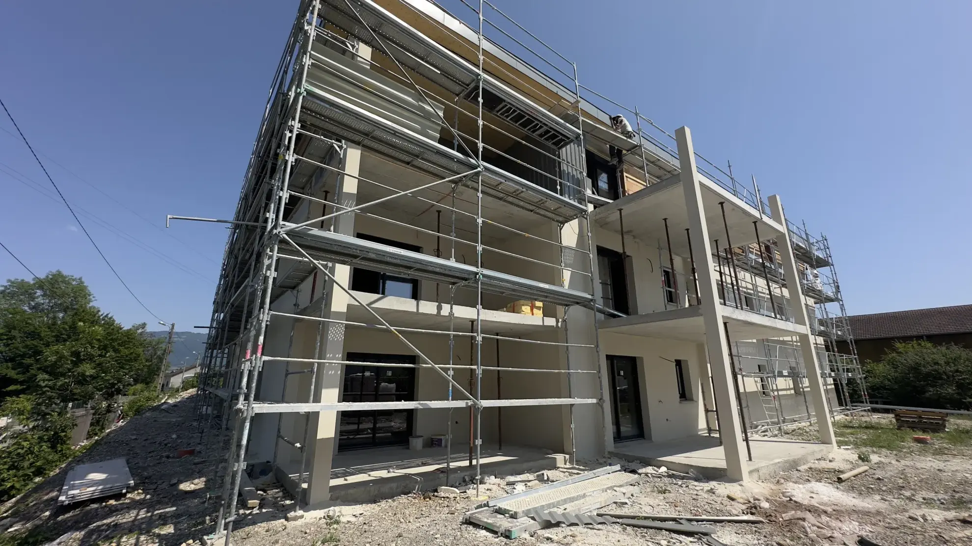 A vendre appartement 3 pièces à Culoz proche de Genève avec balcon et garage 