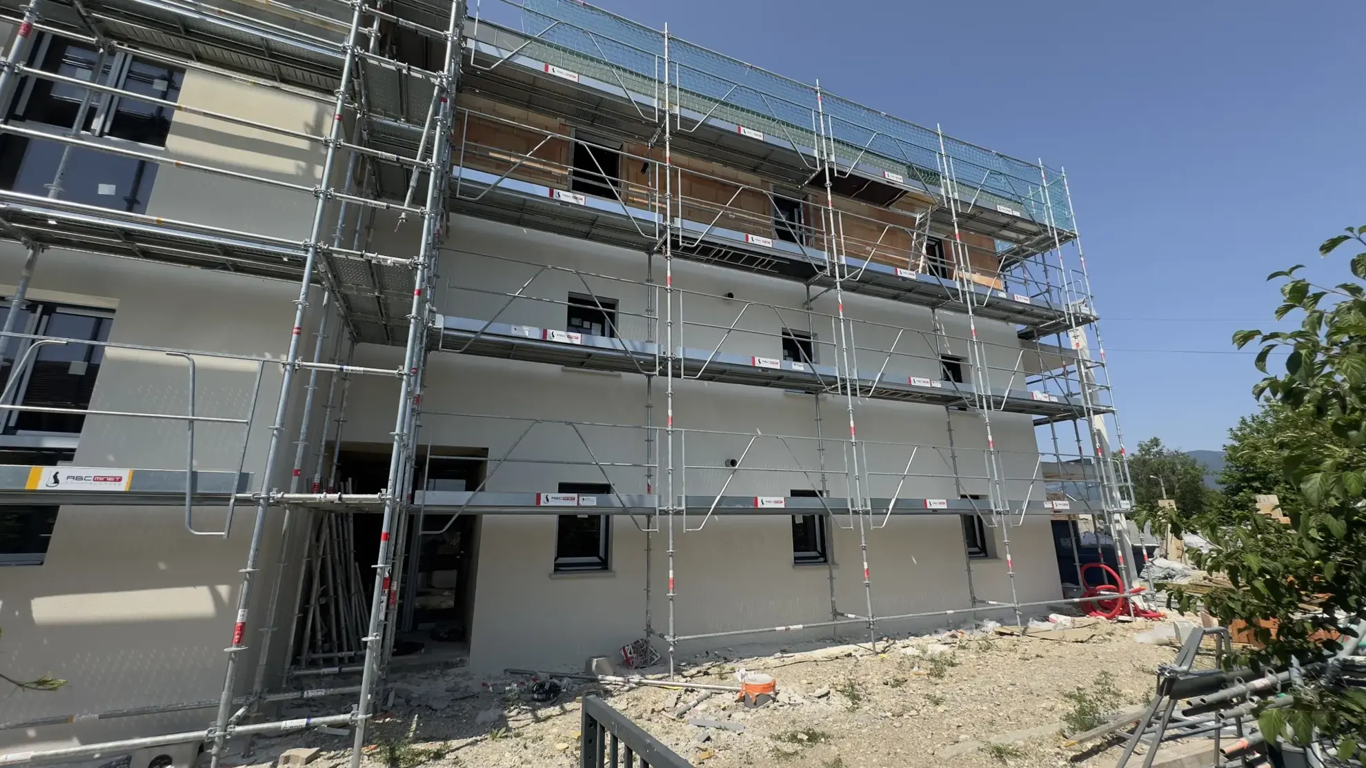 A vendre appartement 3 pièces à Culoz proche de Genève avec balcon et garage 