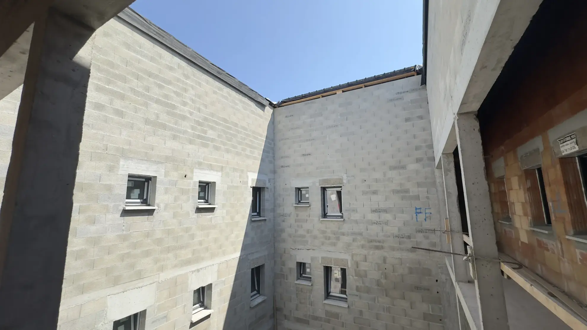 A vendre appartement 3 pièces à Culoz proche de Genève avec balcon et garage 
