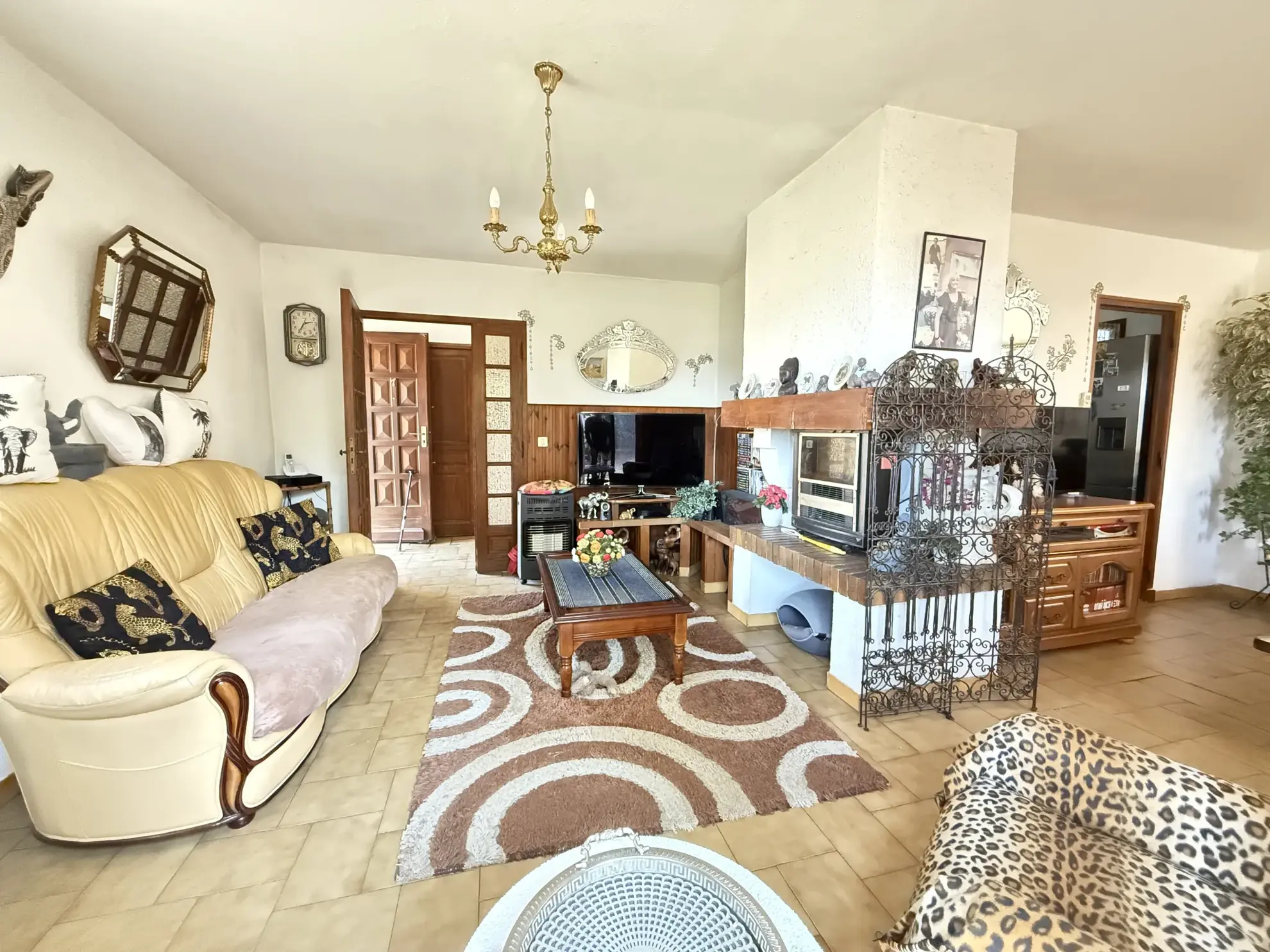 Magnifique villa 4 pièces avec terrasse et garage à Alès - Vue dégagée 