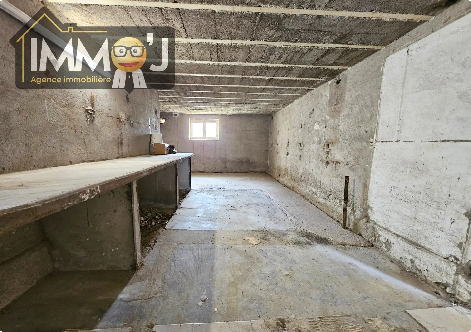 Maison à Neuves-Maisons à Rénover avec Jardin, Potentiel et Calme 