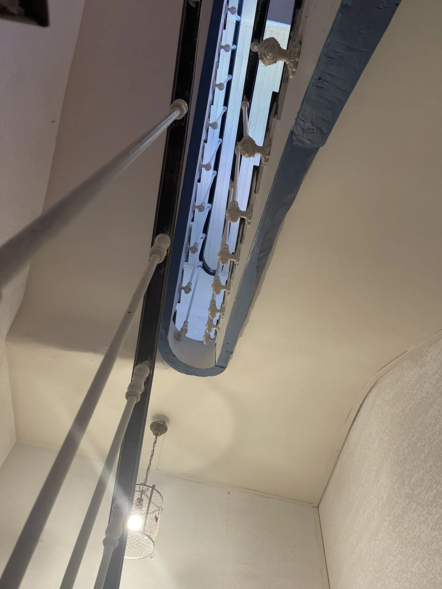 Magnifique maison de maître de 261 m² à Loupia avec grand potentiel d’extension 