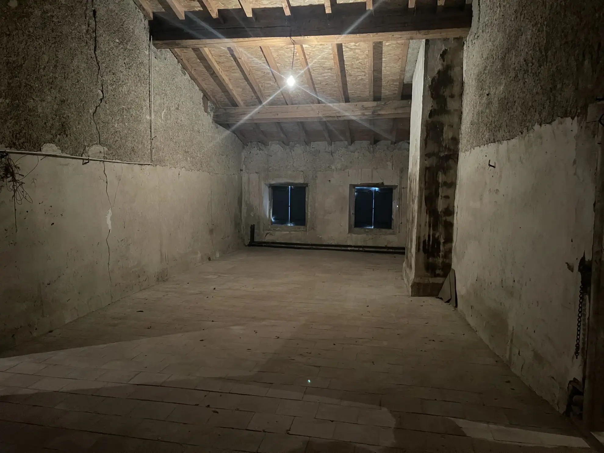 Magnifique maison de maître de 261 m² à Loupia avec grand potentiel d’extension 