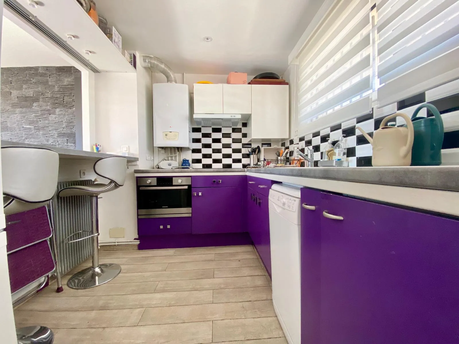 Appartement lumineux avec terrasse au dernier étage dans l’Écusson de Montpellier 