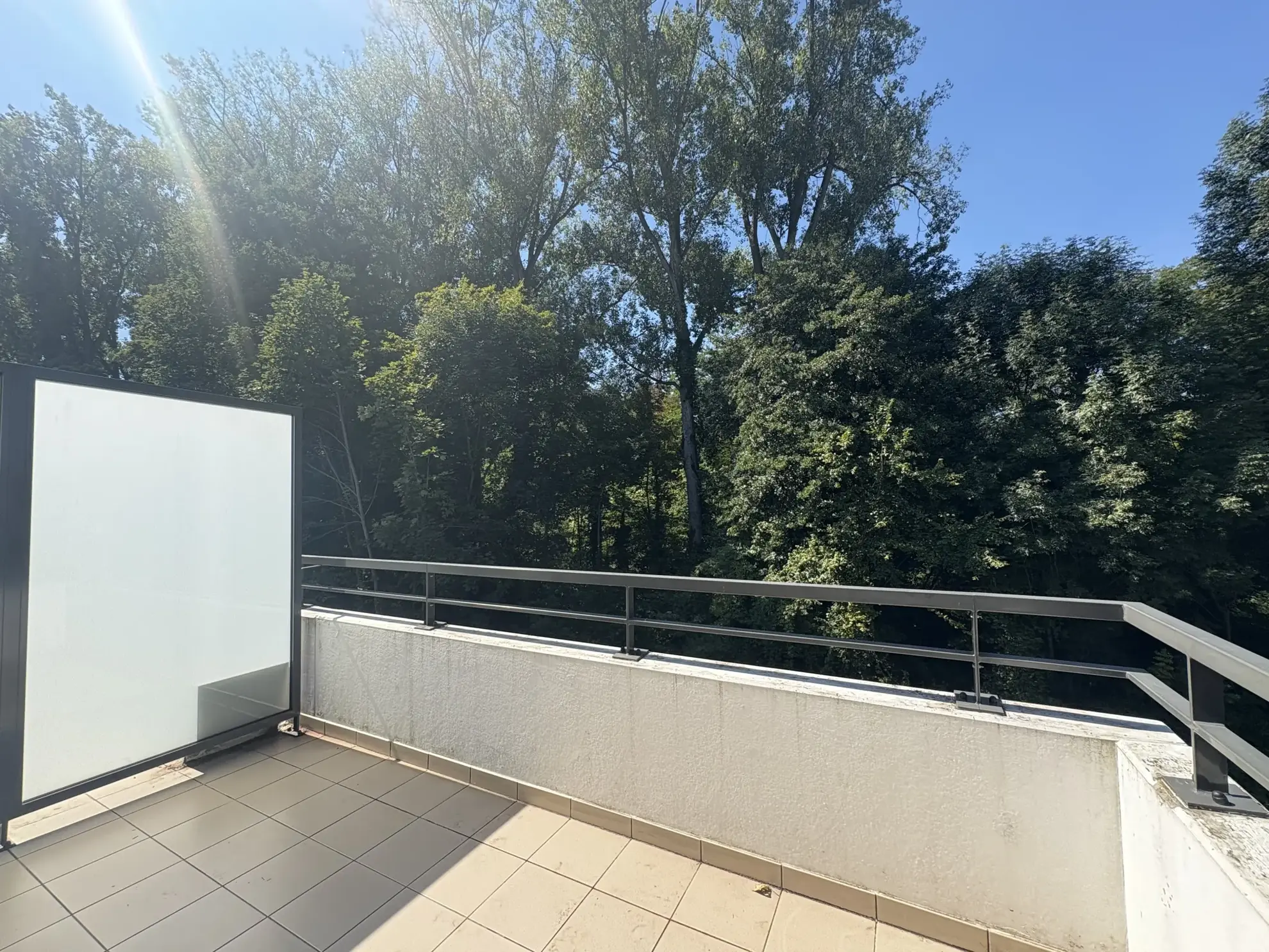 À vendre appartement F3 lumineux à KEMBS avec terrasse, garage et proximité du canal 