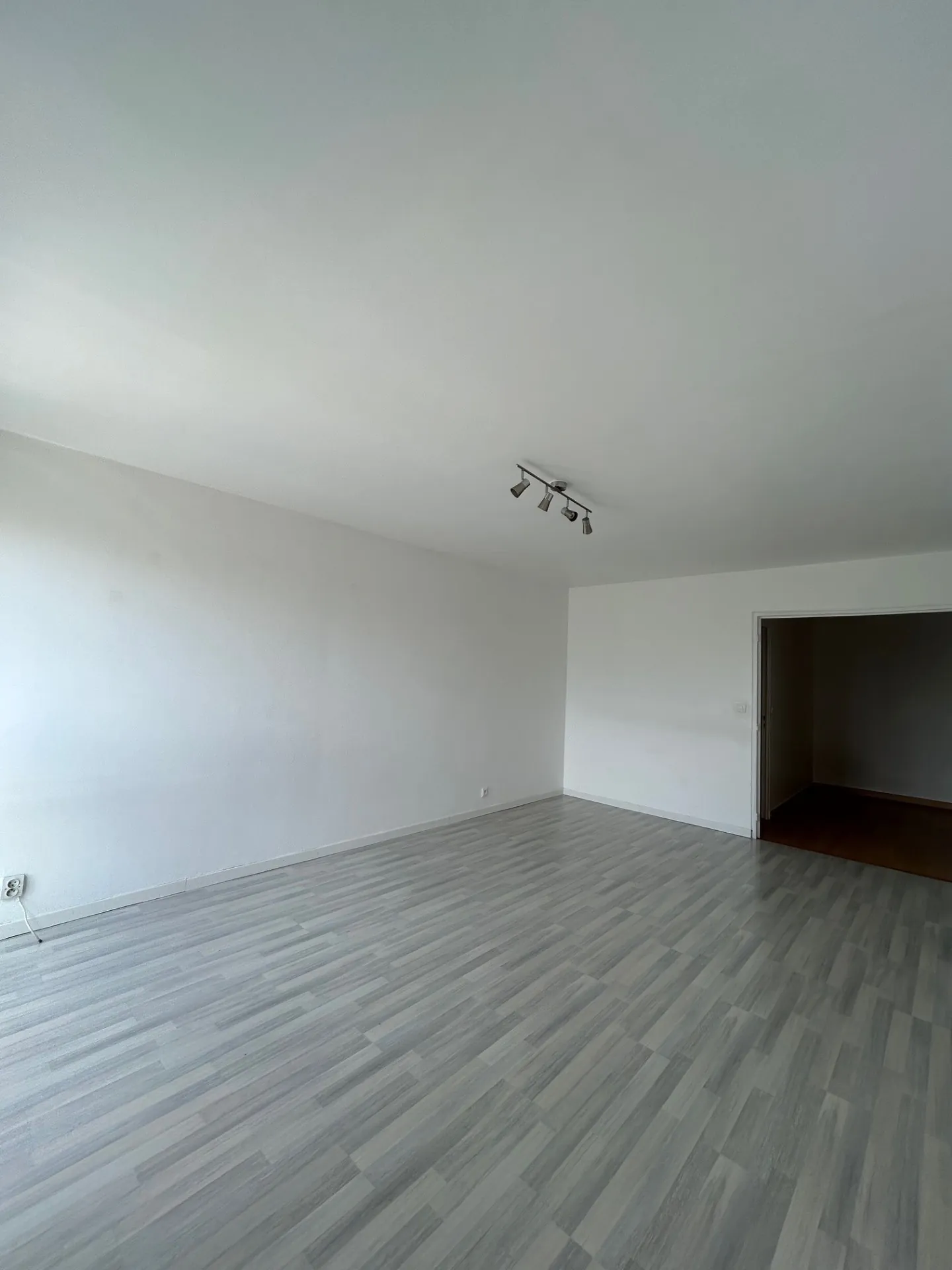 Appartement 3 pièces à vendre à Amiens, proche centre-ville 