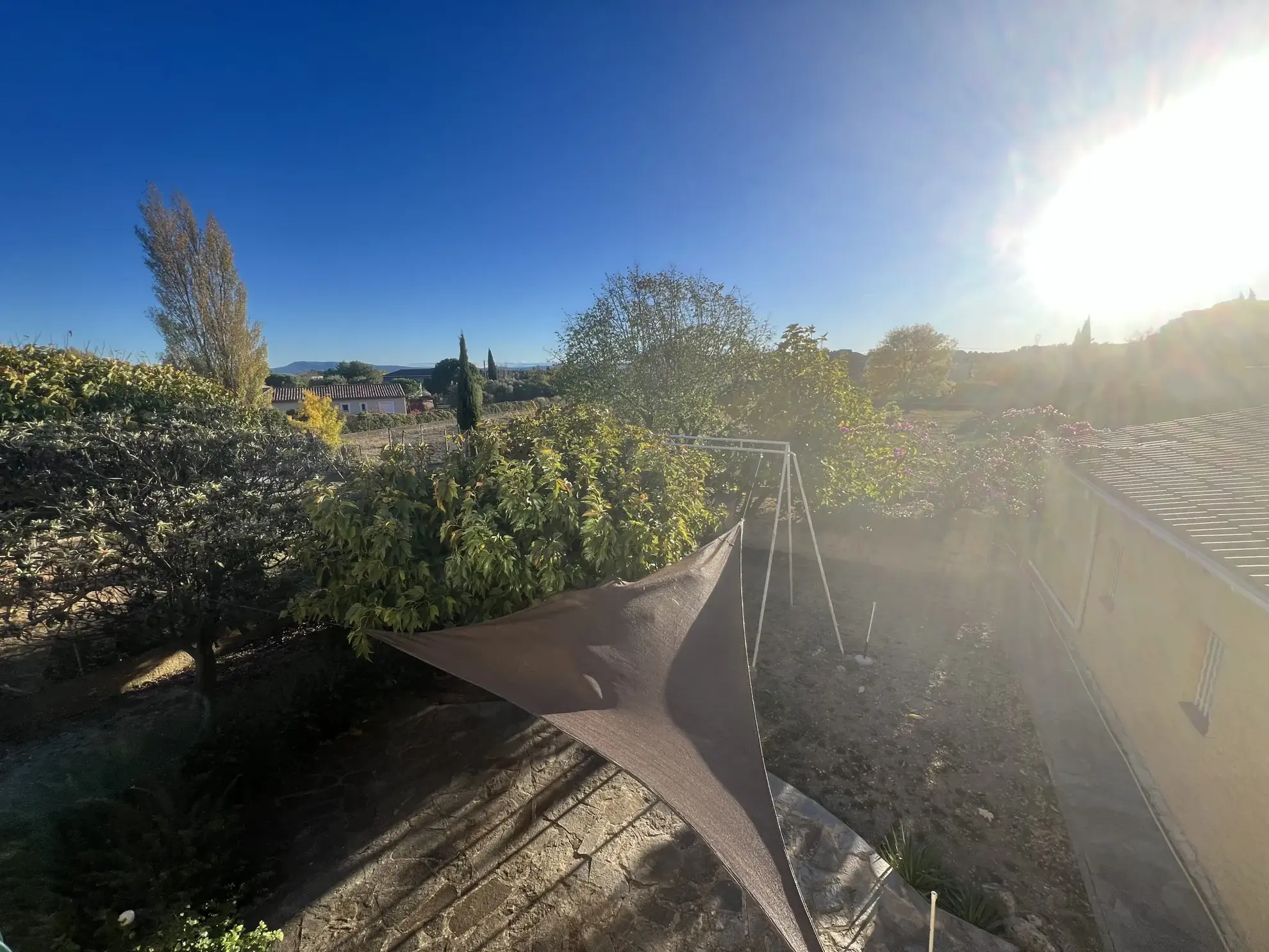 Maison 5 chambres avec 2 garages et vue sur vignoble à Peyriac Minervois 