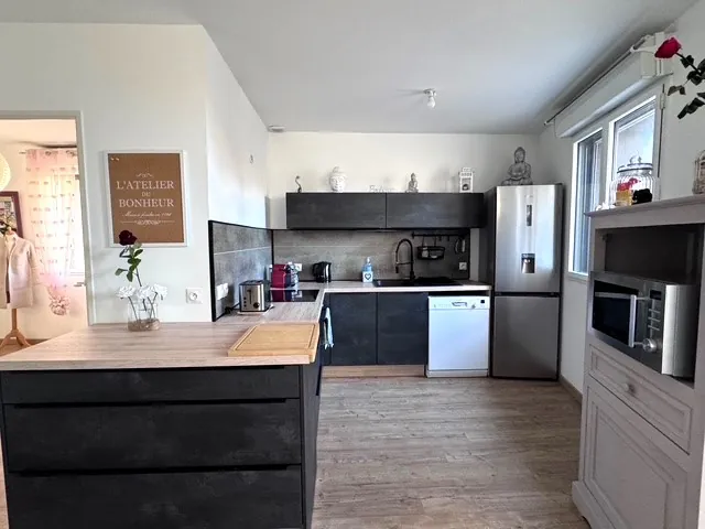 Appartement T3 avec terrasse et vue sur l'Hérault à Agde 