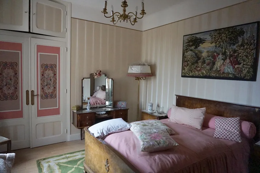 Maison de village à Paray-le-Monial avec deux logements et cour arborée 