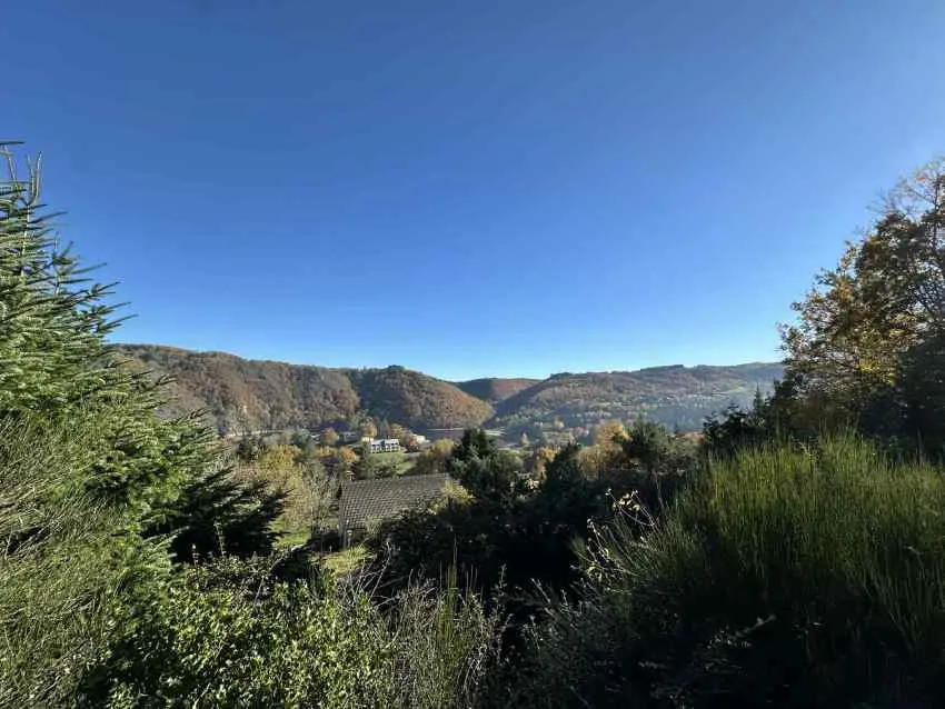 Belle villa de 94m² avec jardin clos, vue lac, garage à Miremont - Conforlant 