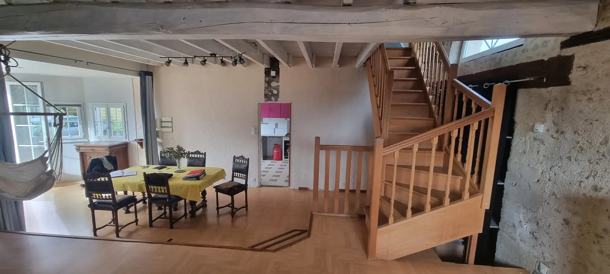 Maison à vendre à Vendôme - 164 m², jardin, piscine et terrain de 7540 m² 