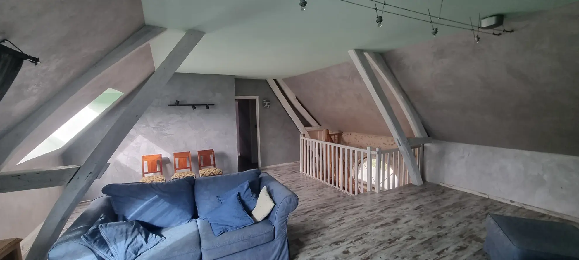 Maison à vendre à Vendôme - 164 m², jardin, piscine et terrain de 7540 m² 