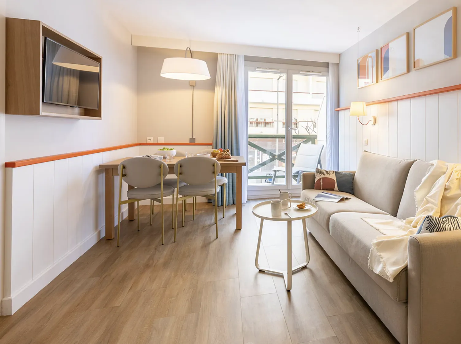 Investissement locatif en bail commercial meublé à Biarritz, 2 pièces 