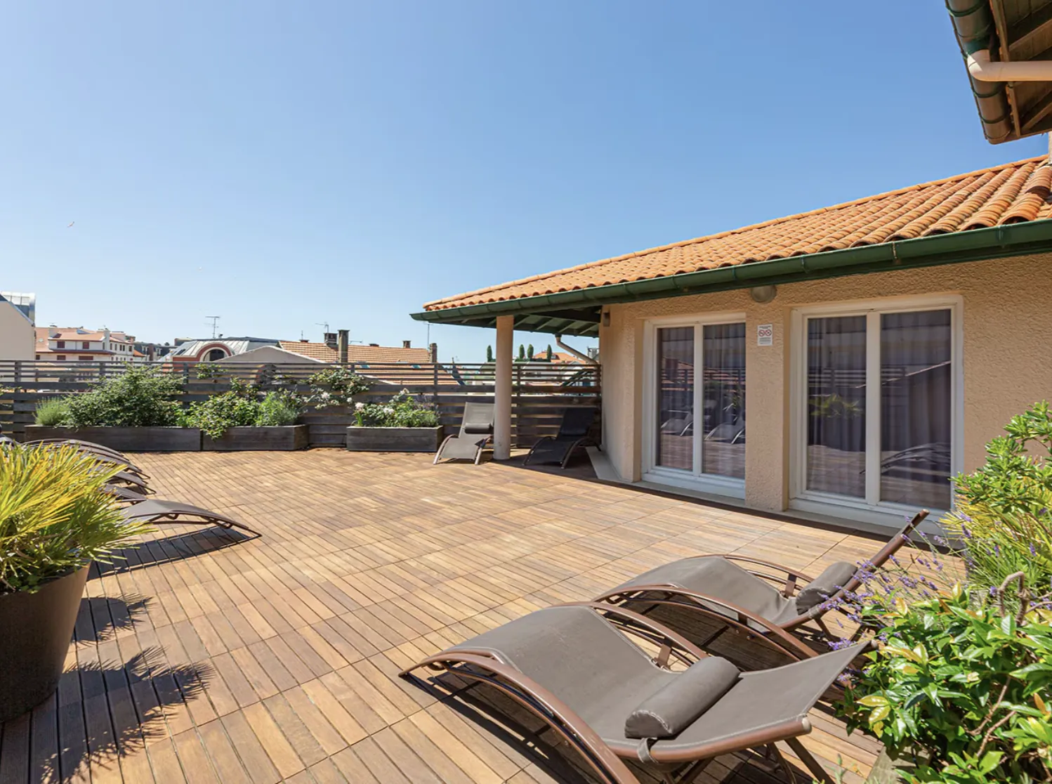 Investissement locatif en bail commercial meublé à Biarritz, 2 pièces 