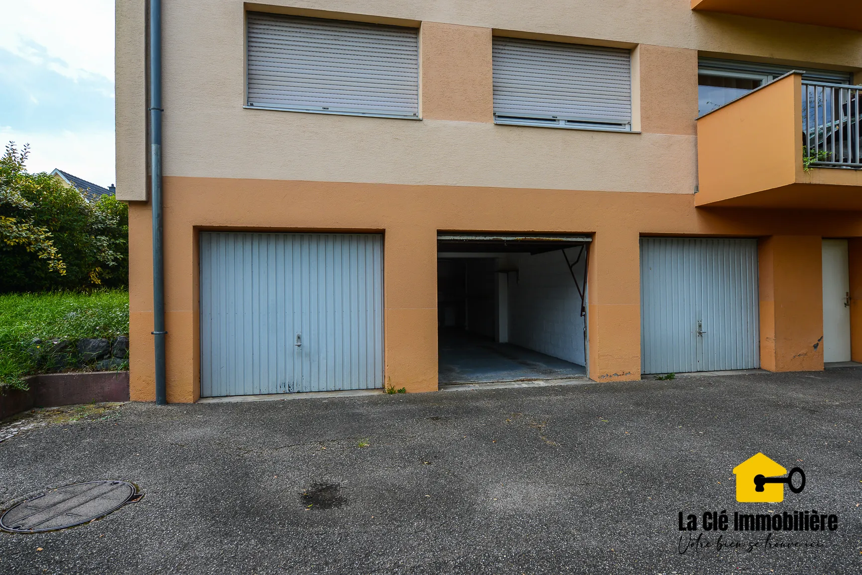 Appartement F4 à Kembs avec terrasse, double garage et vue dégagée 