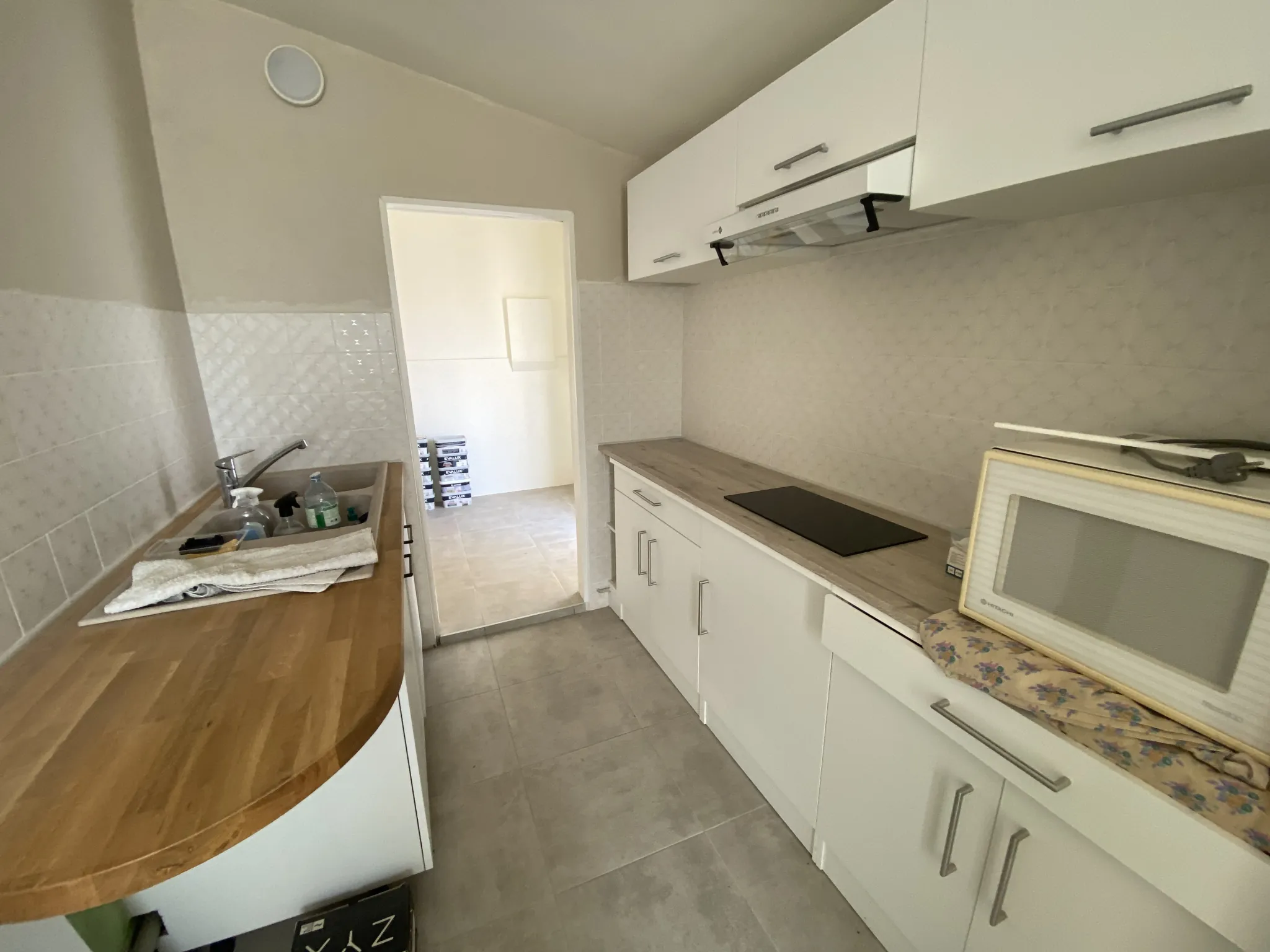 Maison en pierres rénovée de 60 m² avec jardin à La Réole 