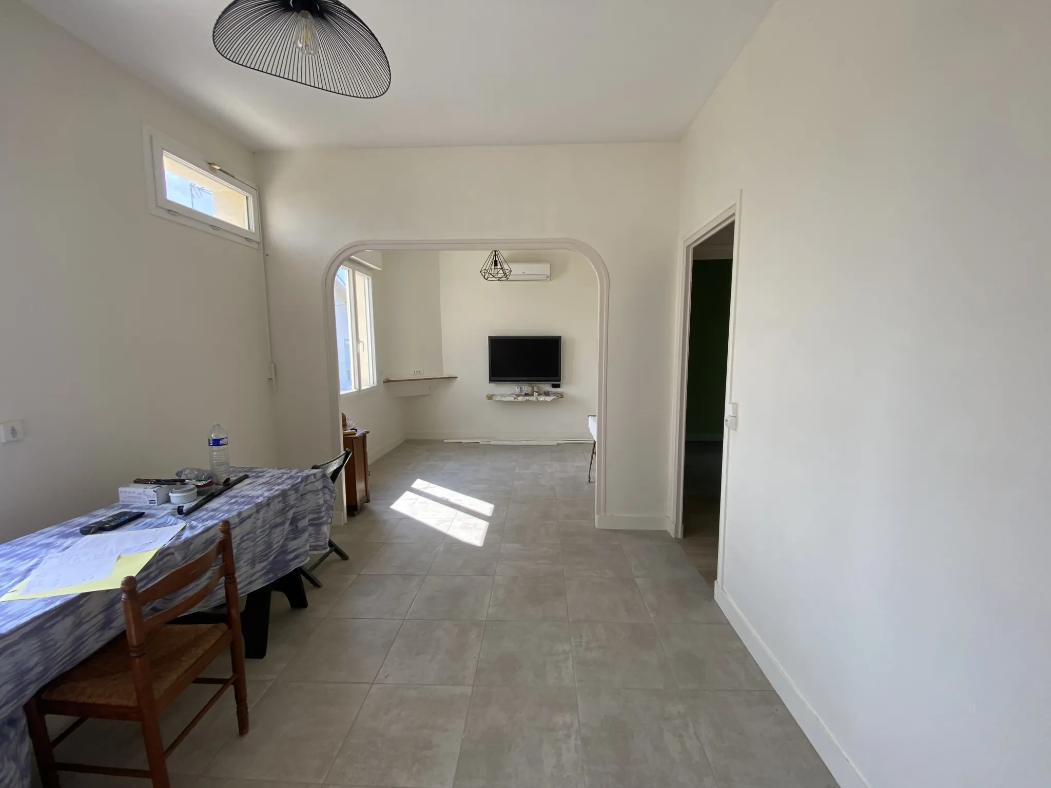 Maison en pierres rénovée de 60 m² avec jardin à La Réole 