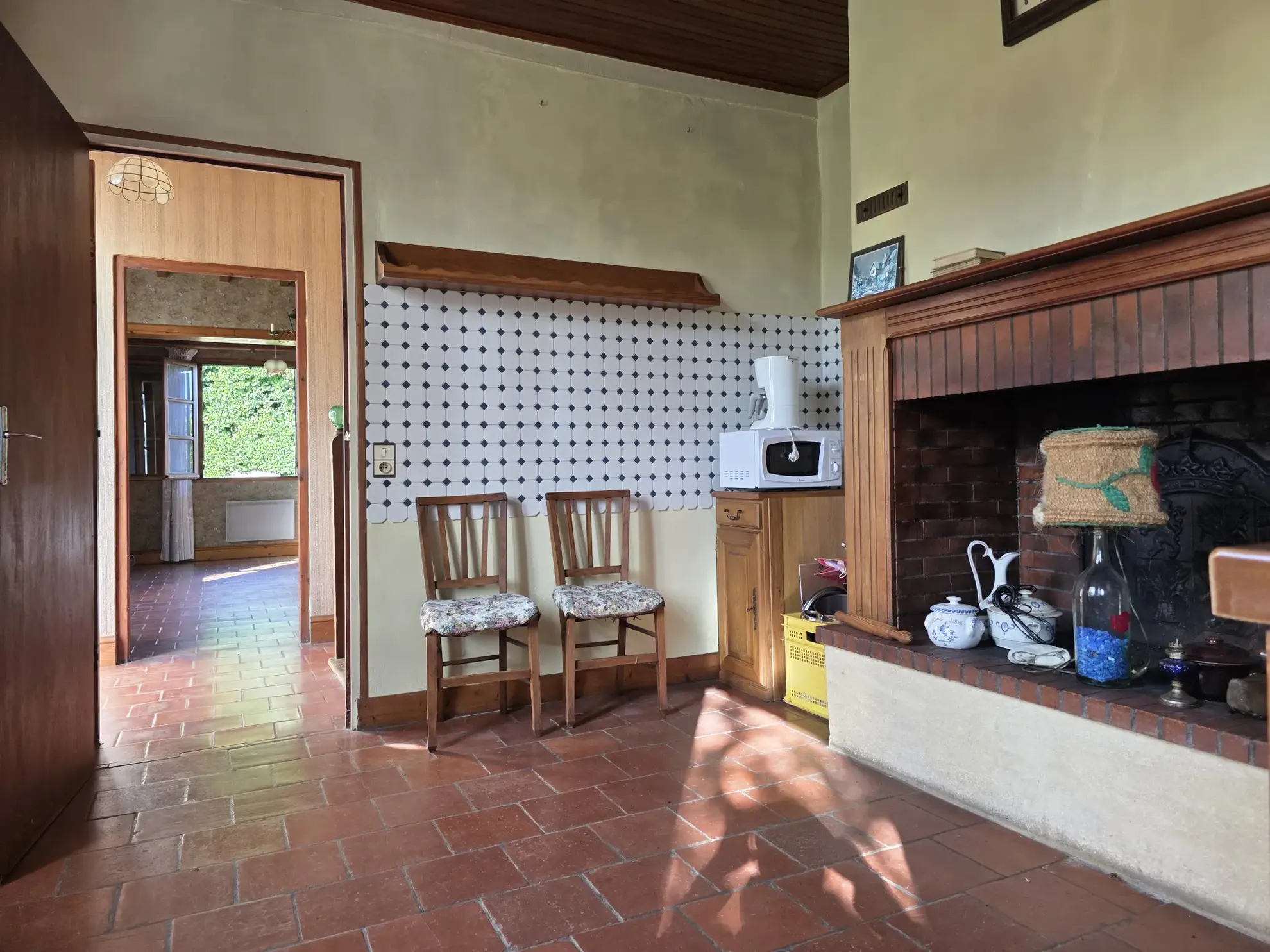 Maison de village gasconne avec garage, dépendance et jardin clos à Eauze 