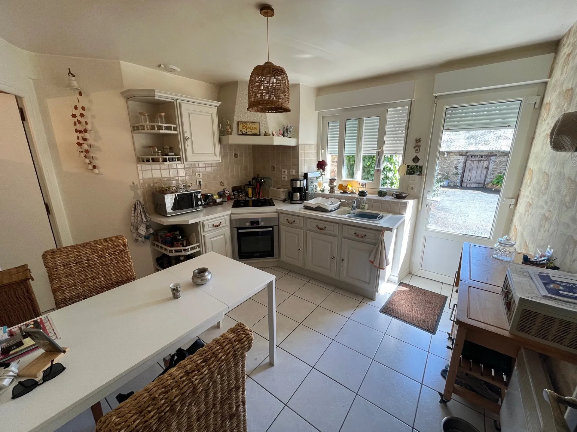 Maison en pierre de 95m2 avec jardin de 7019m2 à Saint-Trimoël 