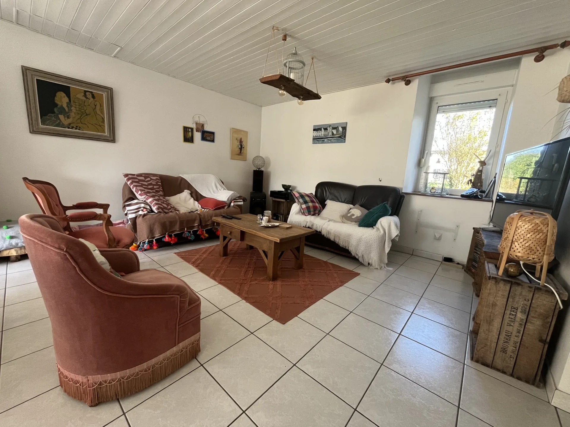 Maison en pierre de 95m2 avec jardin de 7019m2 à Saint-Trimoël 