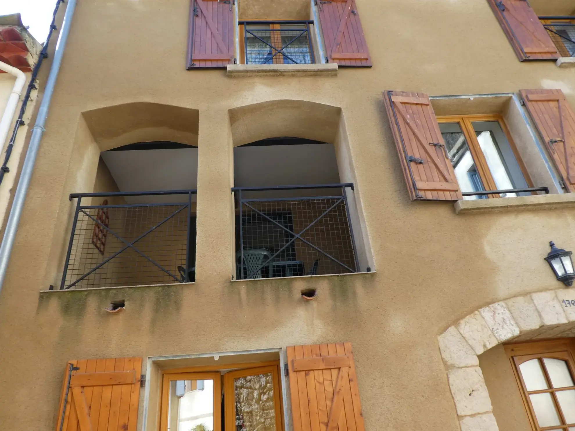 Maison de village à Duilhac-sous-Peyrepertuse avec terrasse couverte 
