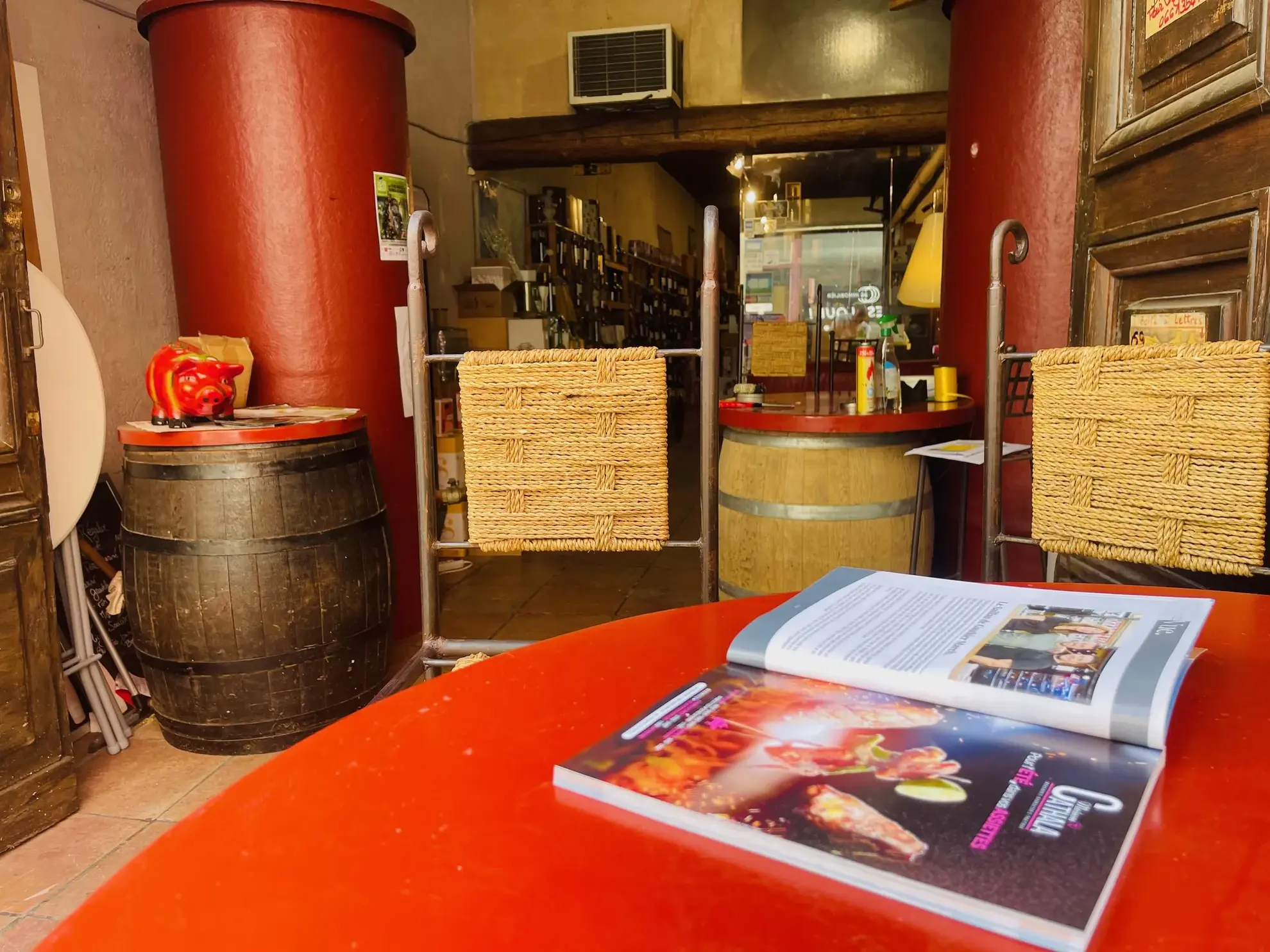 Fonds de commerce en plein centre de Carcassonne, emplacement premium