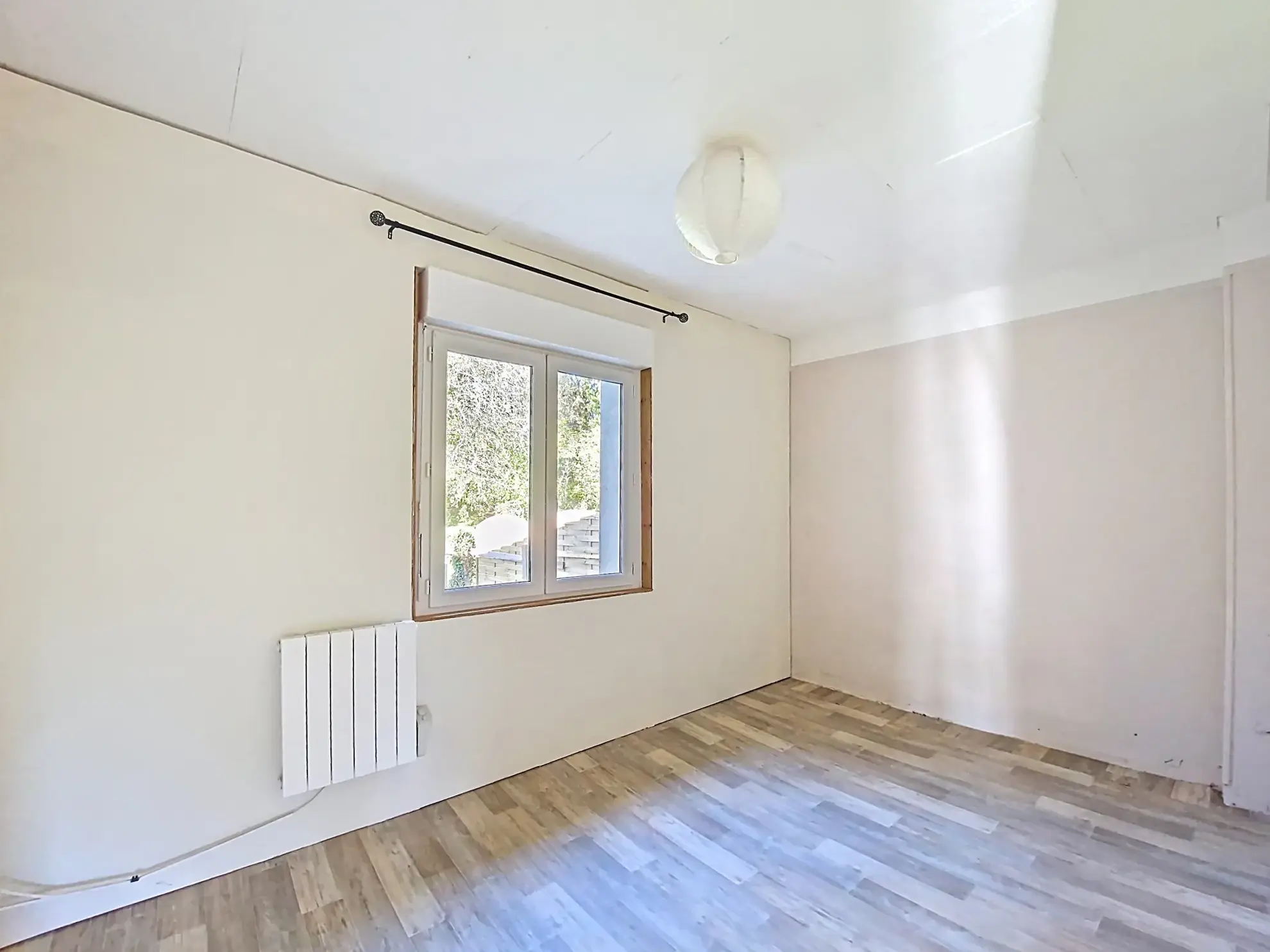 Vente pavillon 3 chambres à Bourganeuf, 75 m² avec garage 