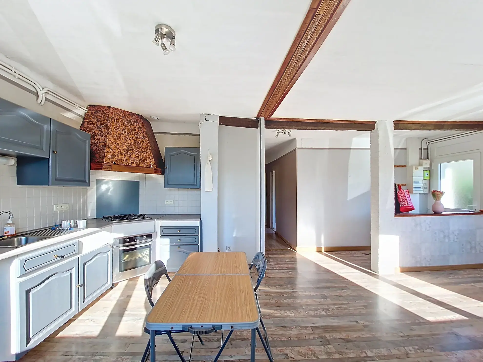 Vente pavillon 3 chambres à Bourganeuf, 75 m² avec garage 