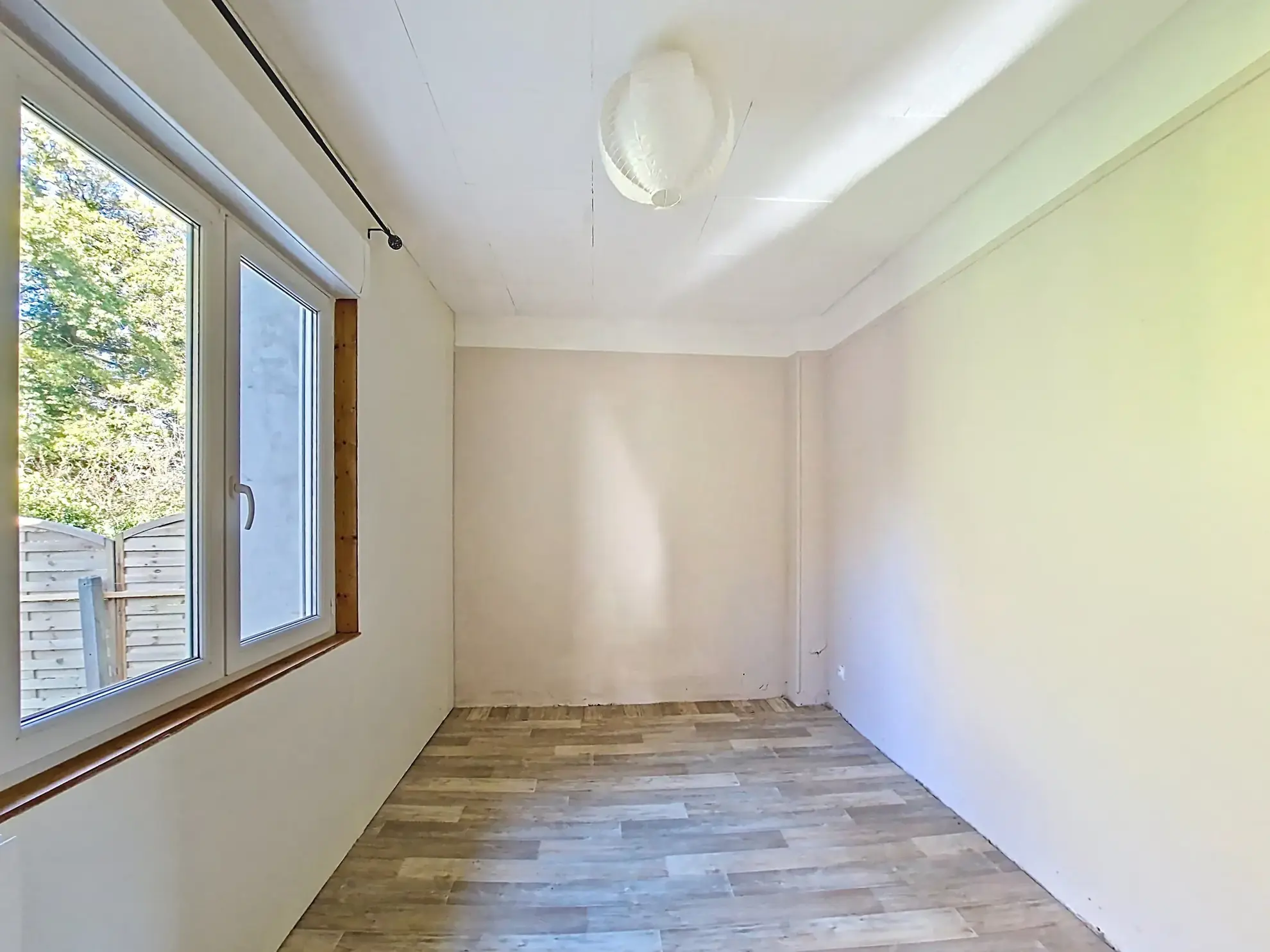 Vente pavillon 3 chambres à Bourganeuf, 75 m² avec garage 