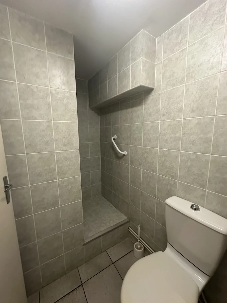 Investissement immobilier à Marcigny avec trois appartements locatifs 