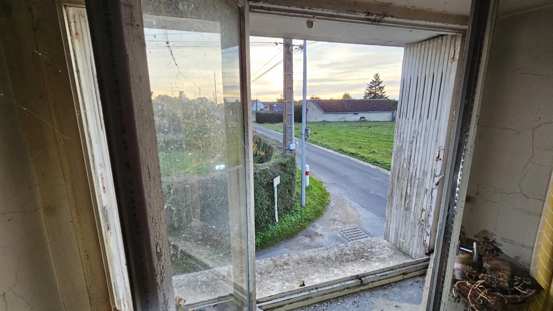 Maison à rénover de 67 m² avec jardin à Saint-Lubin-en-Vergonnois 