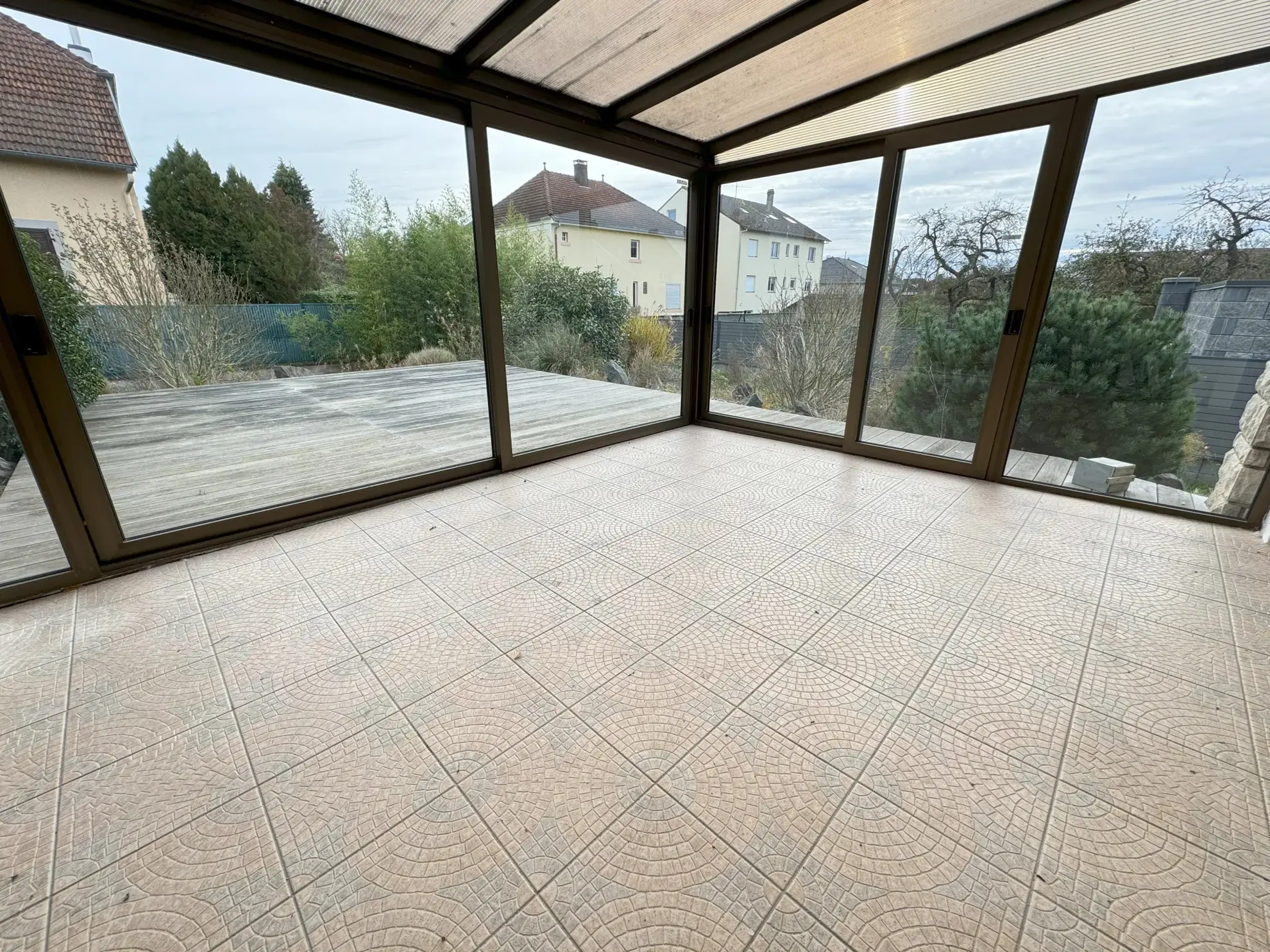 Maison familiale à vendre à Sarralbe - 8 pièces et 210 m² 