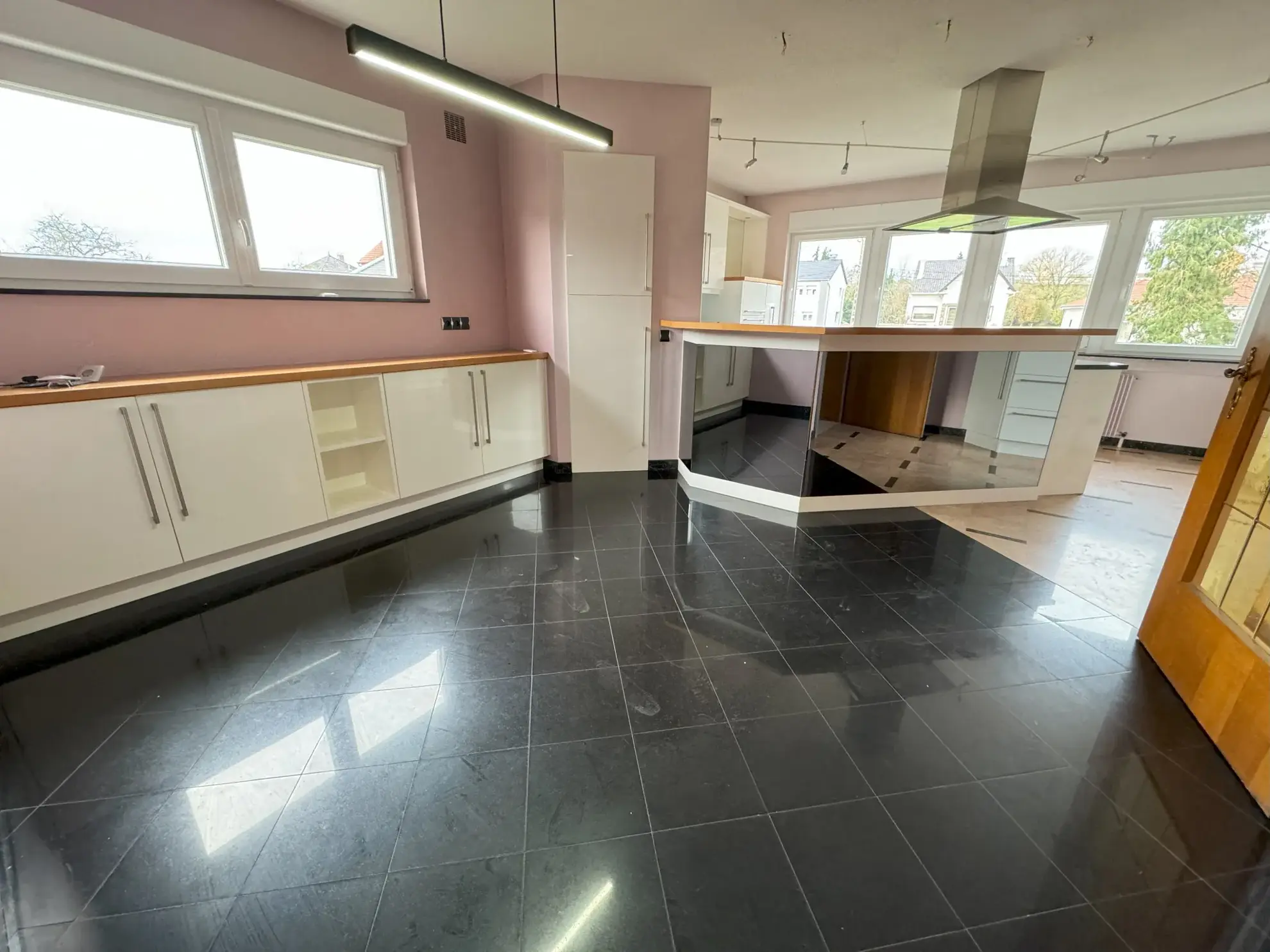 Maison familiale à vendre à Sarralbe - 8 pièces et 210 m² 