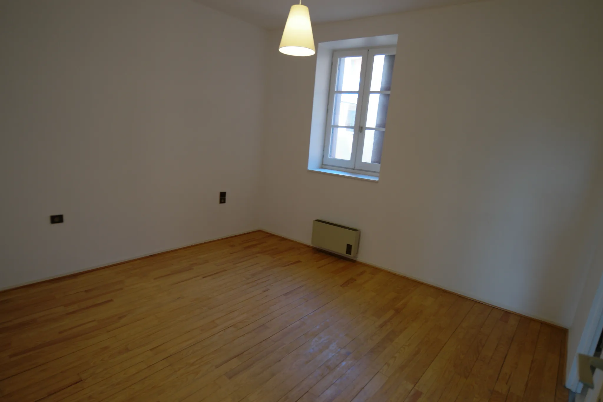 Appartement de 90,7 m² à Narbonne, 3 chambres, centre-ville, à vendre 
