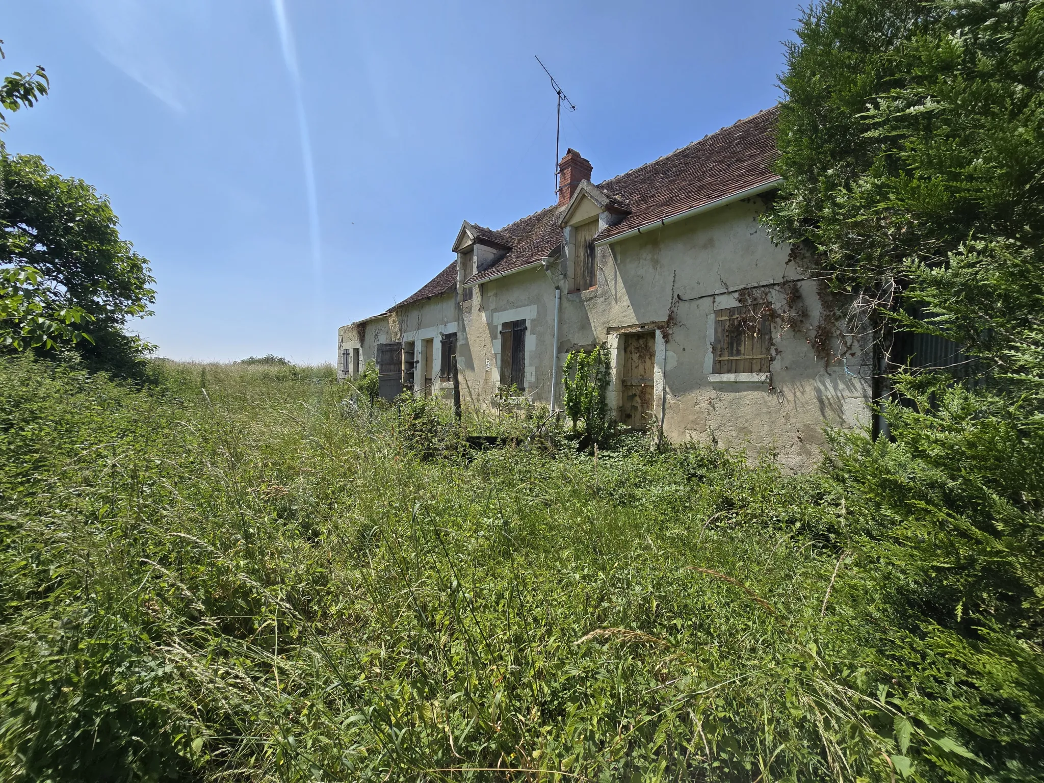 Maison à rénover à Azay le Ferron - 63 m² avec potentiel 