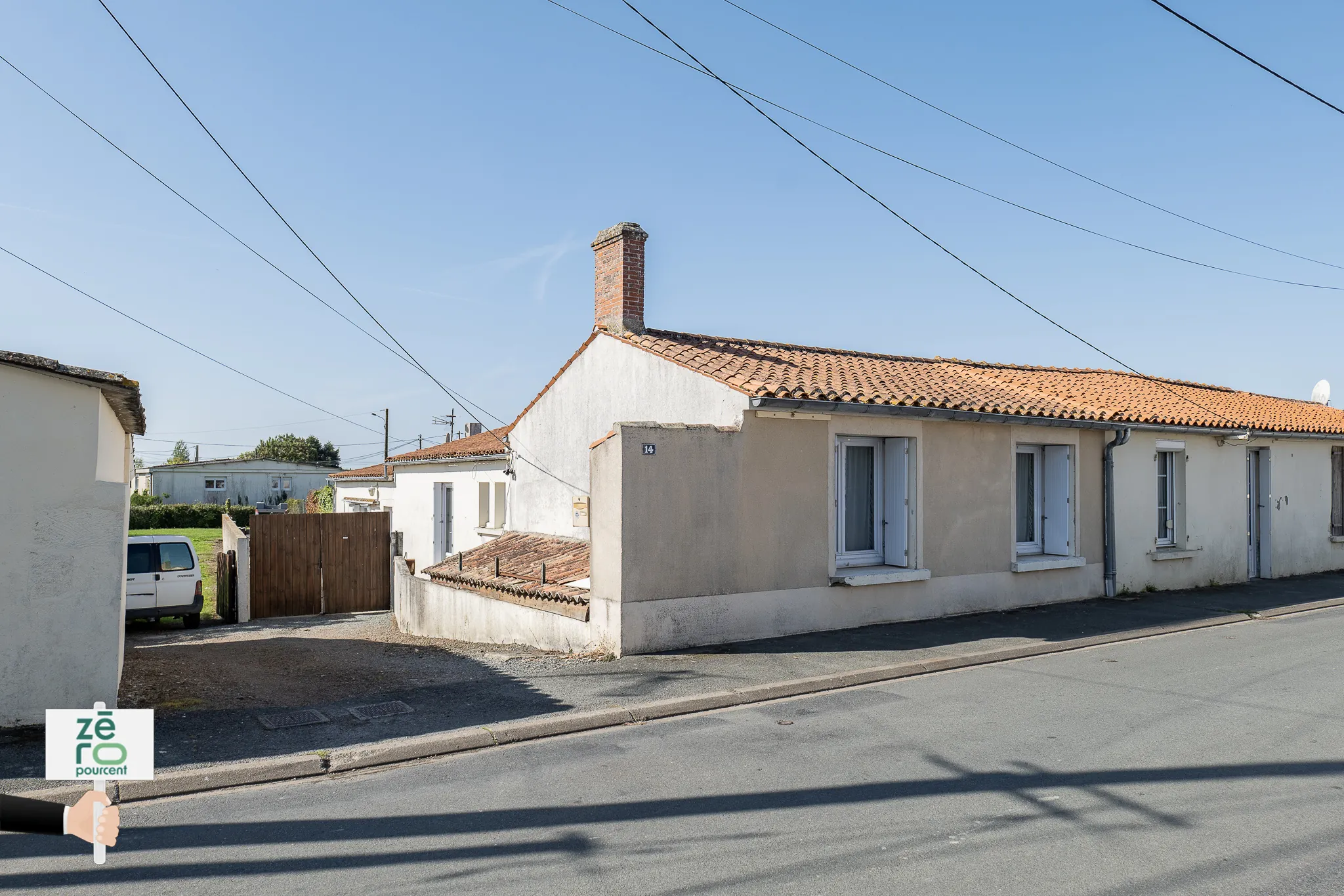 Maison à rénover avec fort potentiel à Triaize, Vendée, proche des plages 