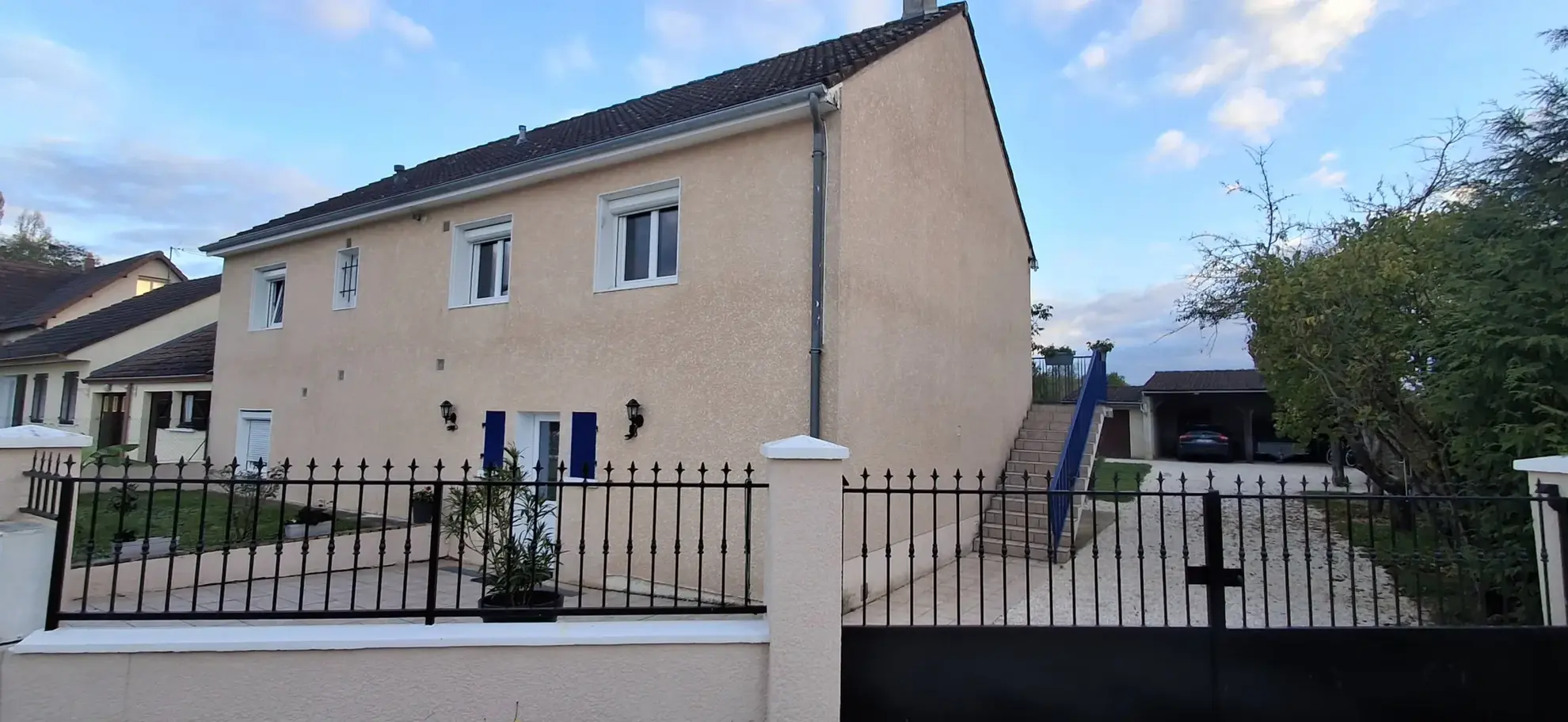 Charmant pavillon à Gurgy avec terrain de 681m² et vues dégagées