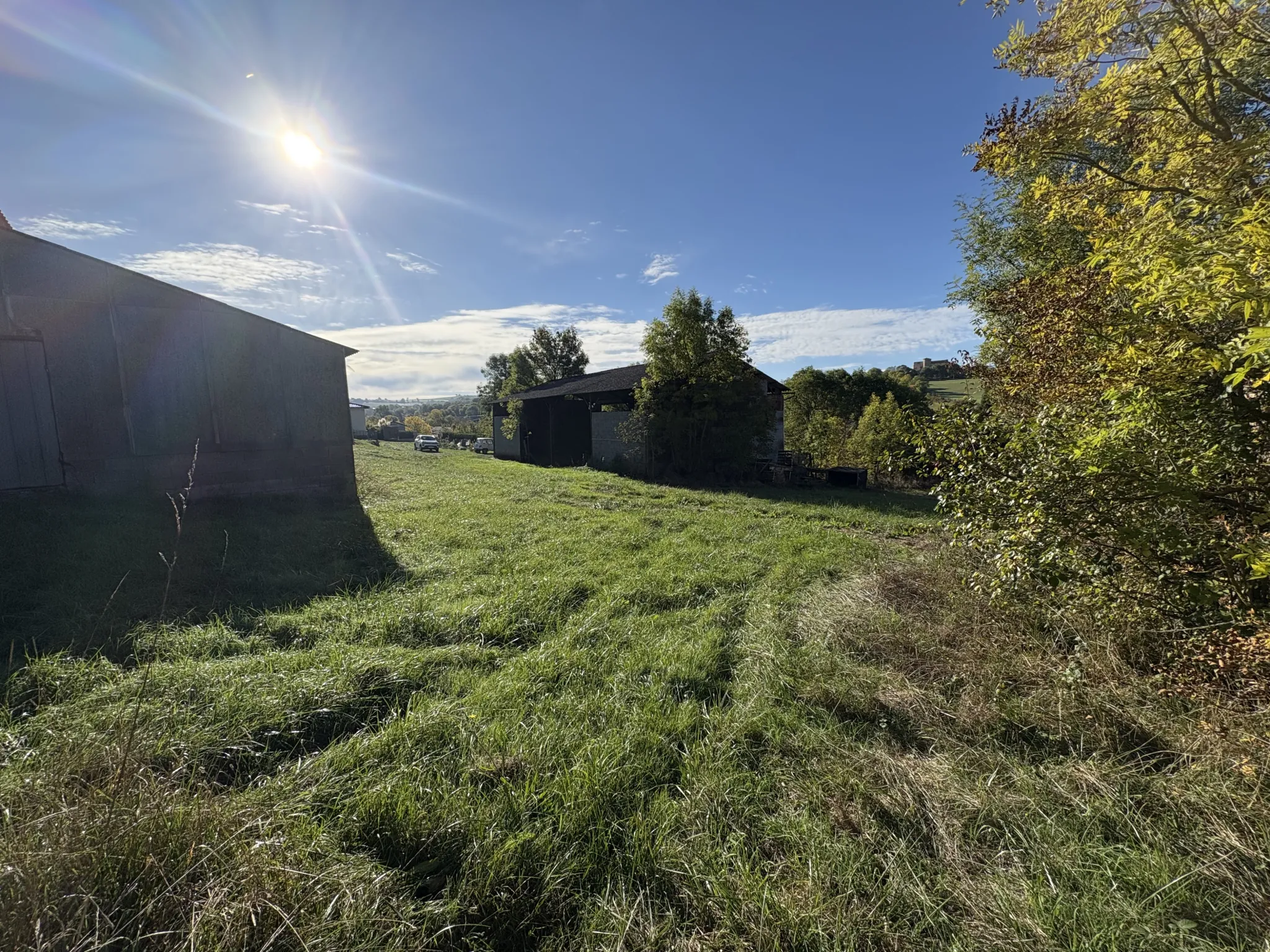Vente bâtiment agricole à Saint Affrique – Terrain constructible de 3433 m² 